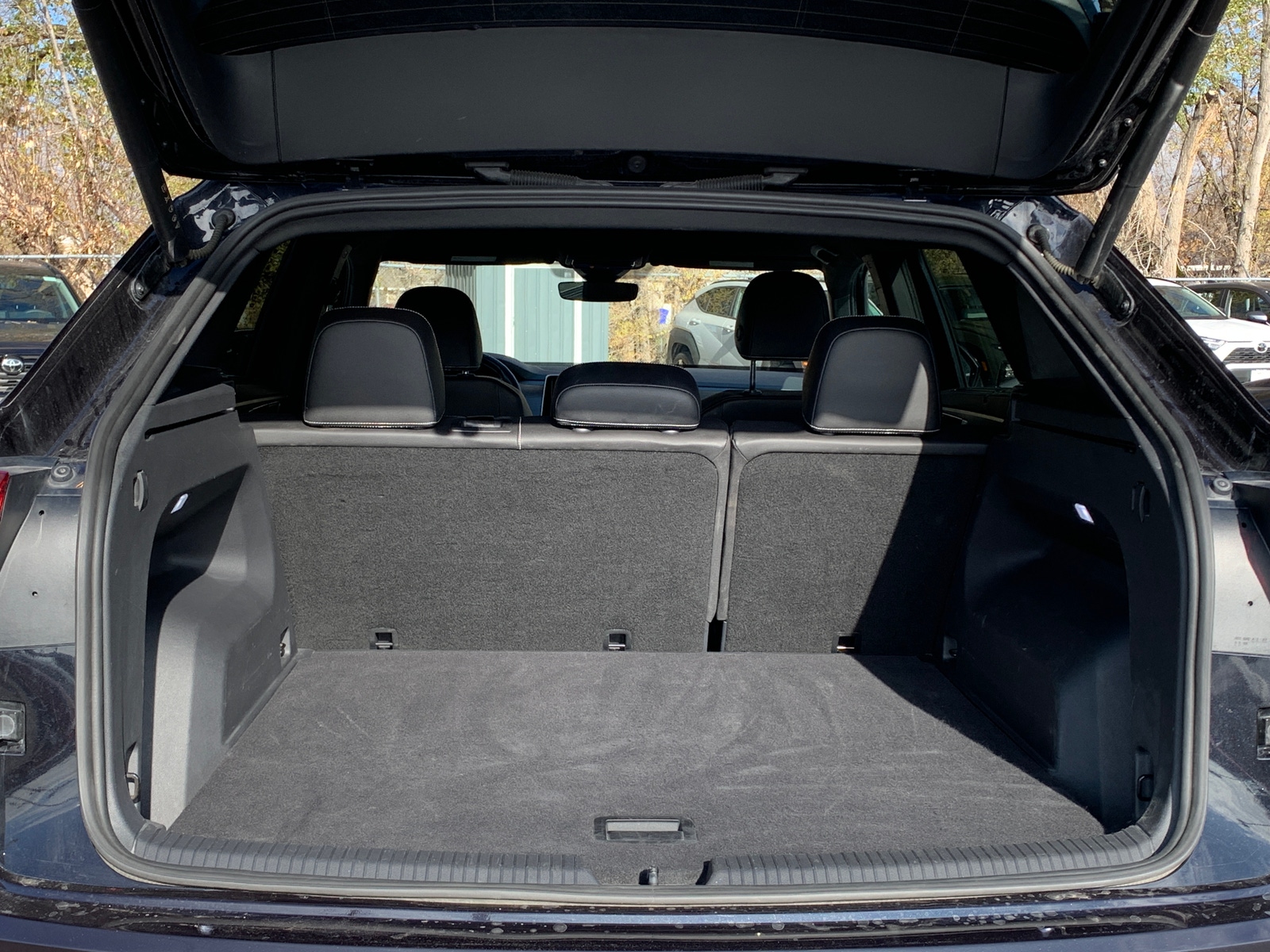 Thumbnail: 2025 Volkswagen Atlas - 6