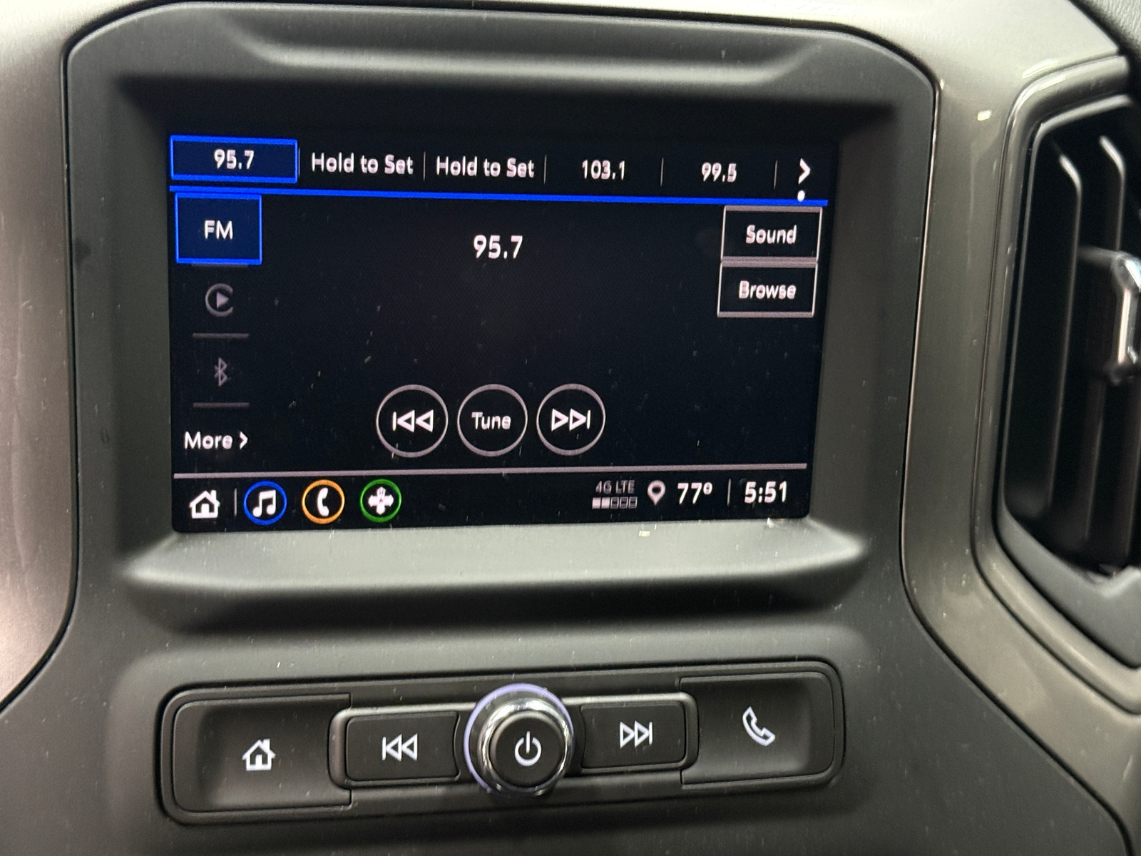 Thumbnail: 2024 Chevrolet Silverado 2500 - 4