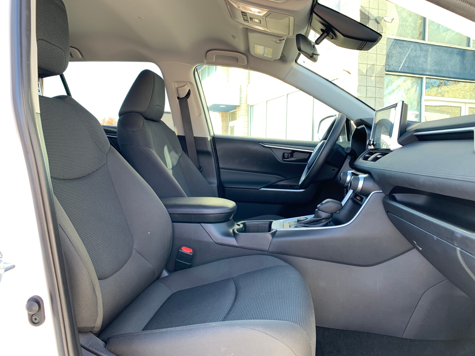 Thumbnail: 2025 Toyota RAV4 - 2