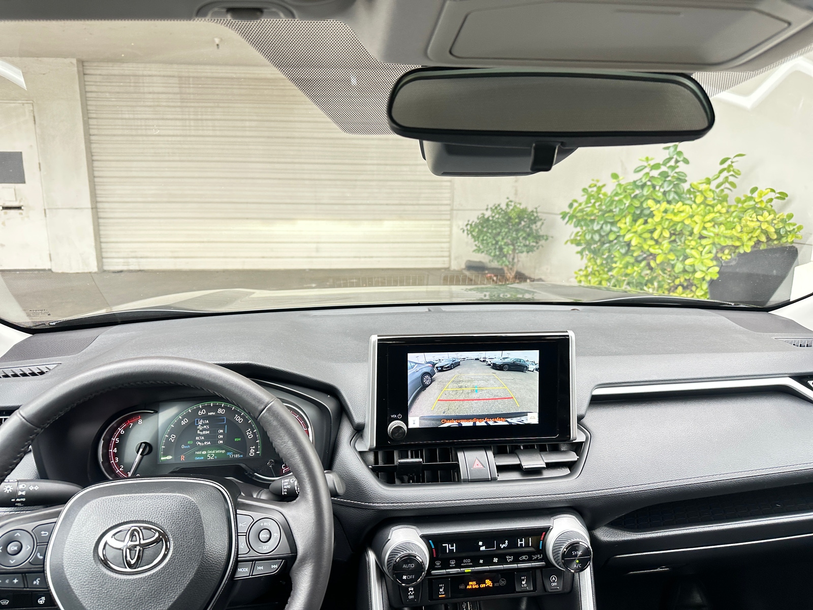 Thumbnail: 2025 Toyota RAV4 - 3