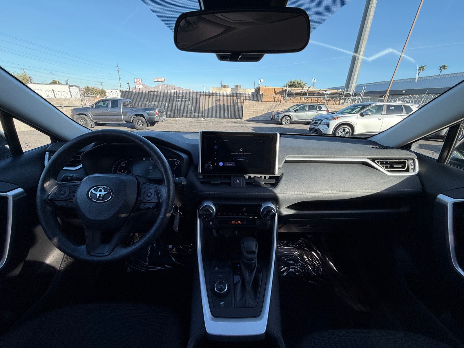 Thumbnail: 2025 Toyota RAV4 - 3