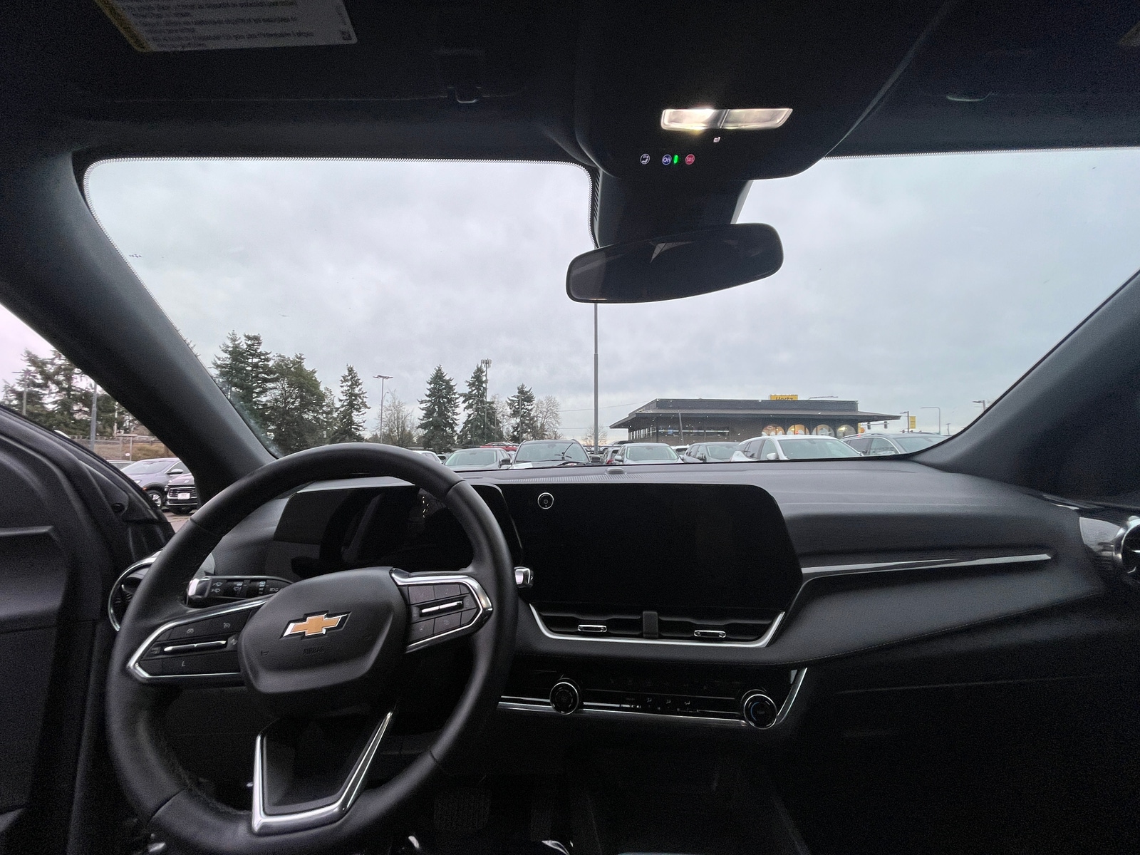 Thumbnail: 2025 Chevrolet Equinox - 3