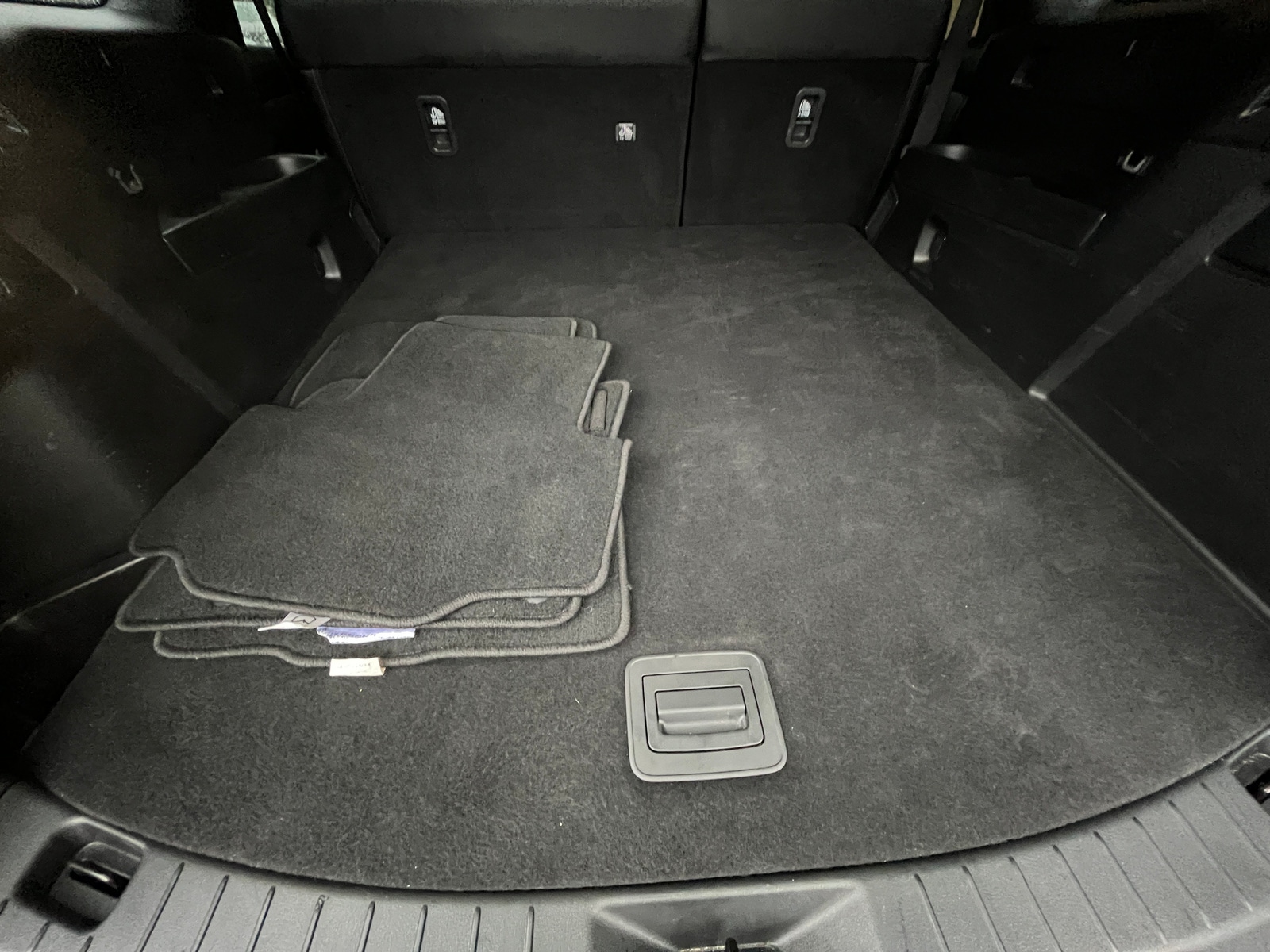 Thumbnail: 2025 Mazda CX-70 - 6