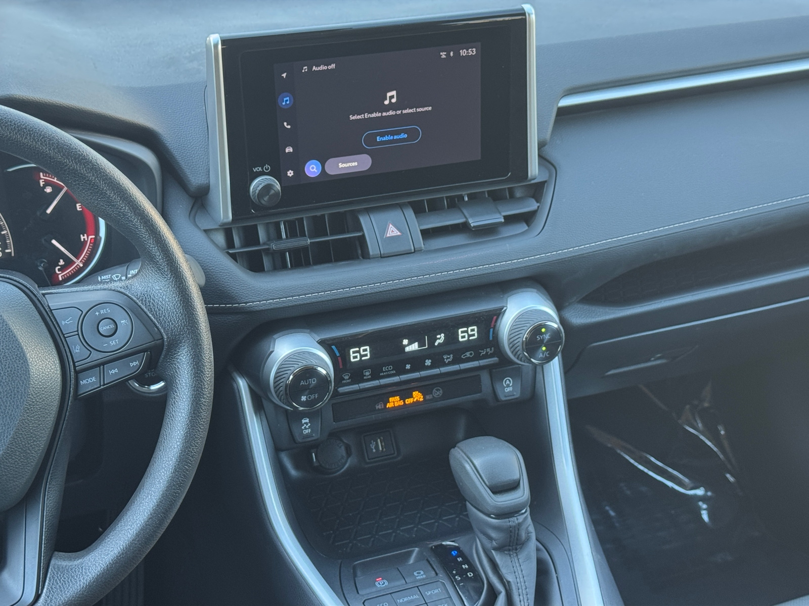 Thumbnail: 2025 Toyota RAV4 - 4