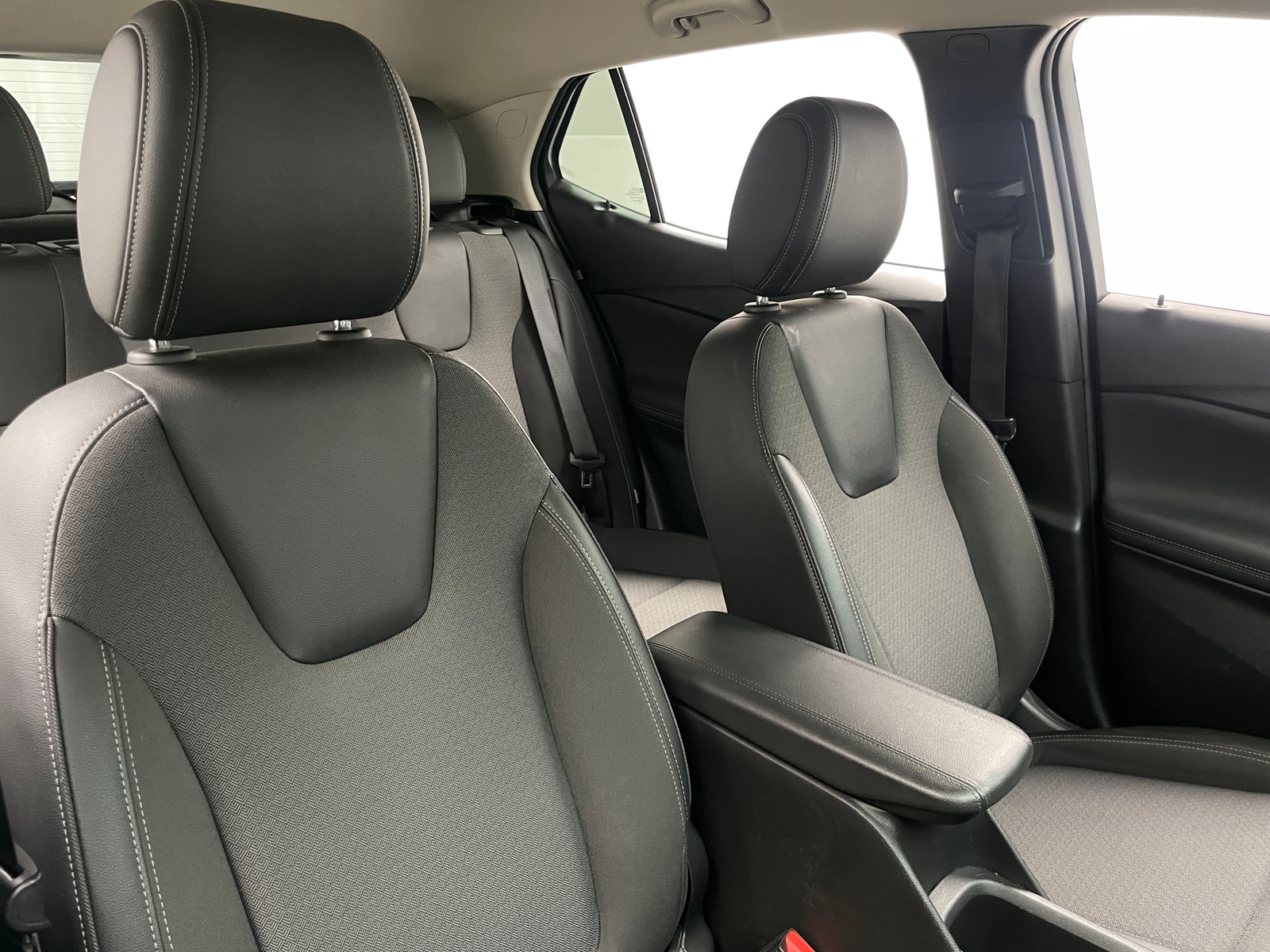 Thumbnail: 2023 Buick Encore GX - 2