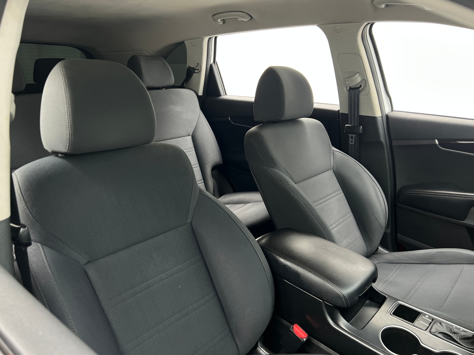 Thumbnail: 2019 Kia Sorento - 2