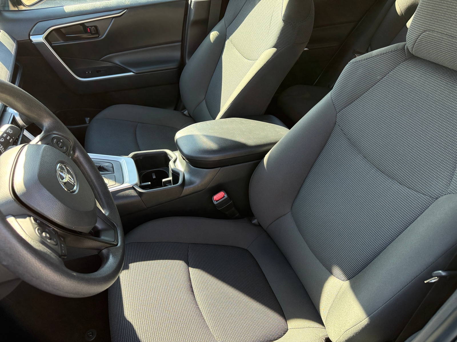 Thumbnail: 2025 Toyota RAV4 - 2