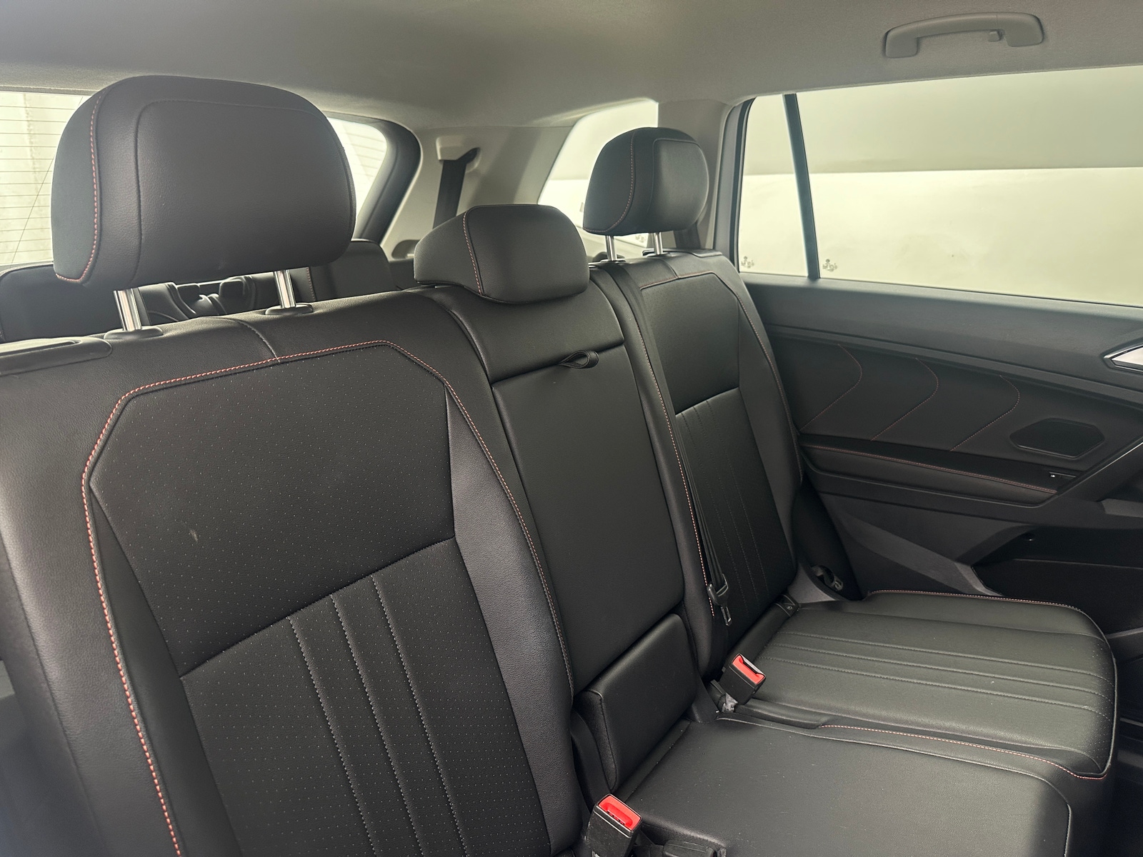 Thumbnail: 2024 Volkswagen Tiguan - 5