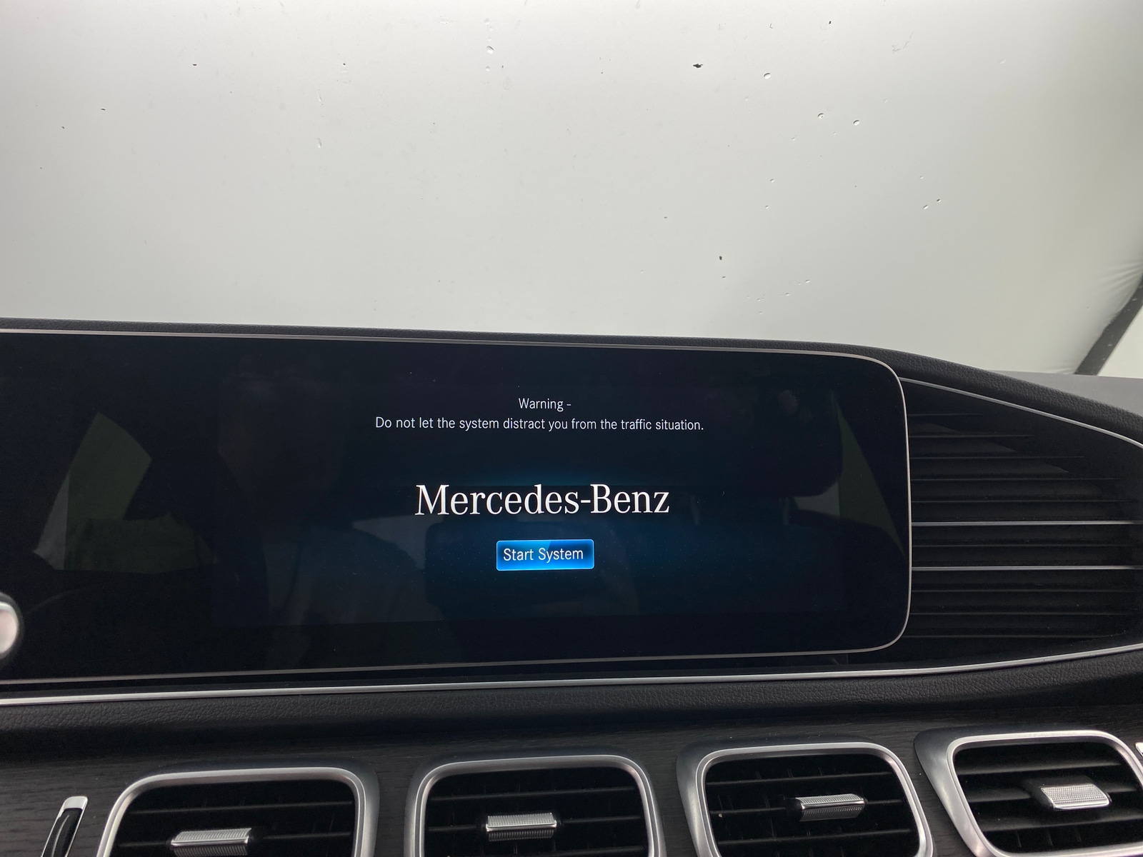 Thumbnail: 2020 Mercedes-Benz GLE - 3