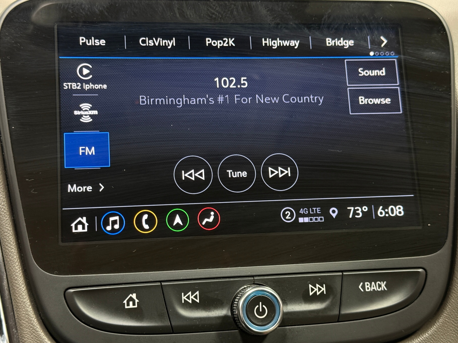 Thumbnail: 2024 Chevrolet Malibu - 3