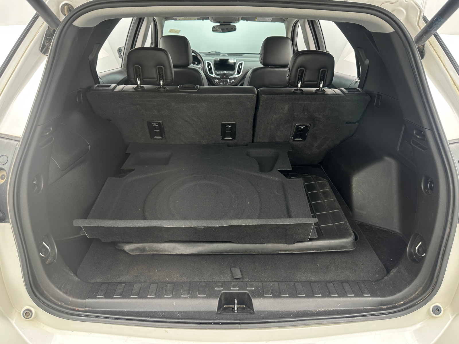 Thumbnail: 2019 Chevrolet Equinox - 6