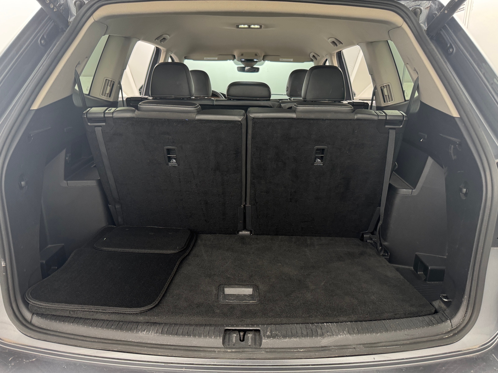 Thumbnail: 2024 Volkswagen Atlas - 6