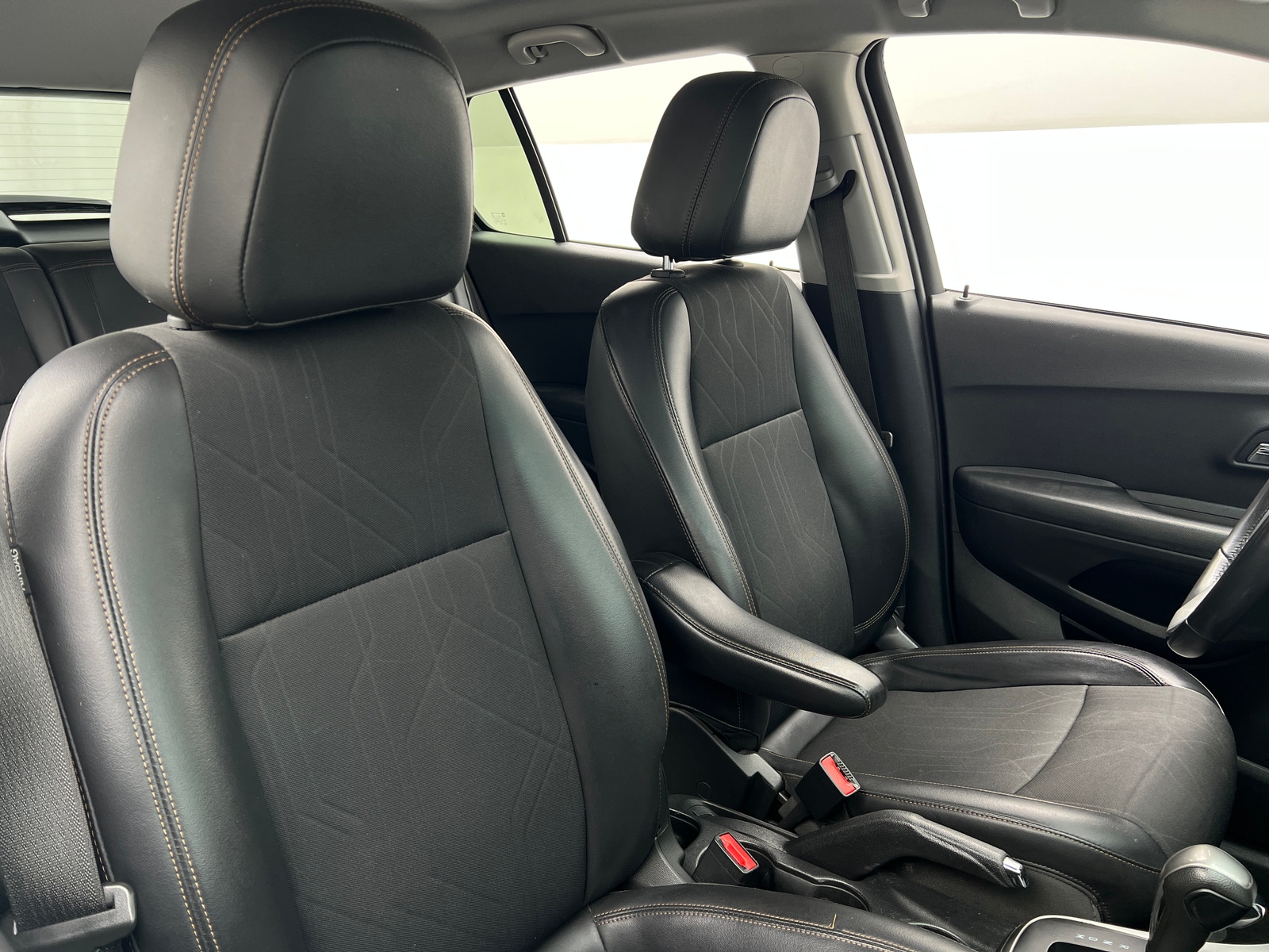 Thumbnail: 2021 Chevrolet Trax - 2