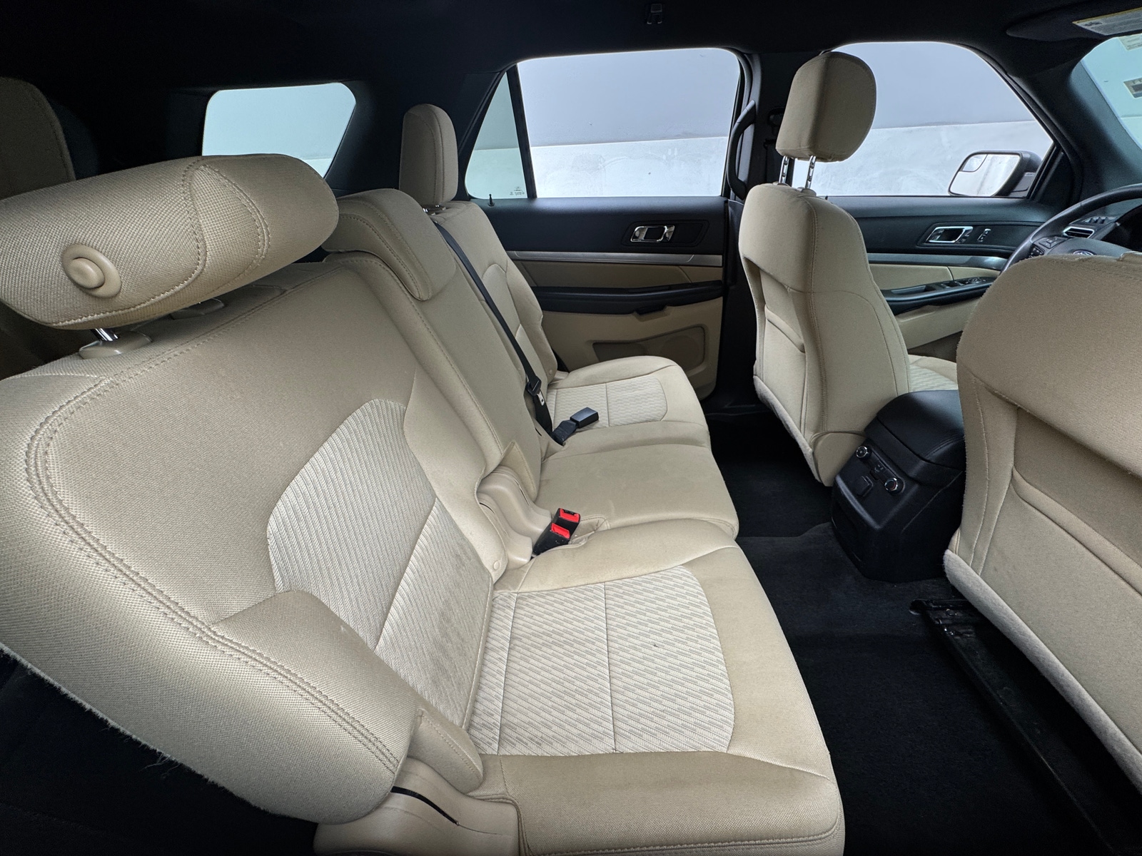 Thumbnail: 2017 Ford Explorer - 6