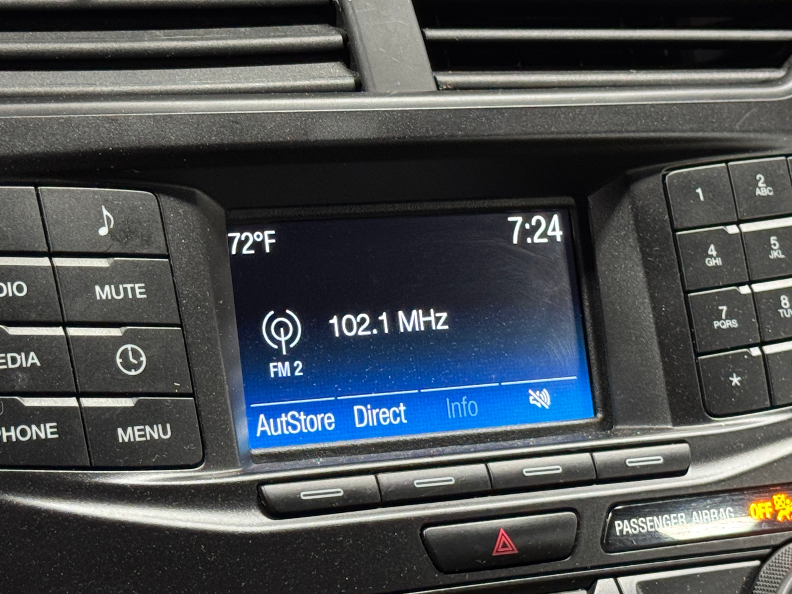 Thumbnail: 2017 Ford Explorer - 4