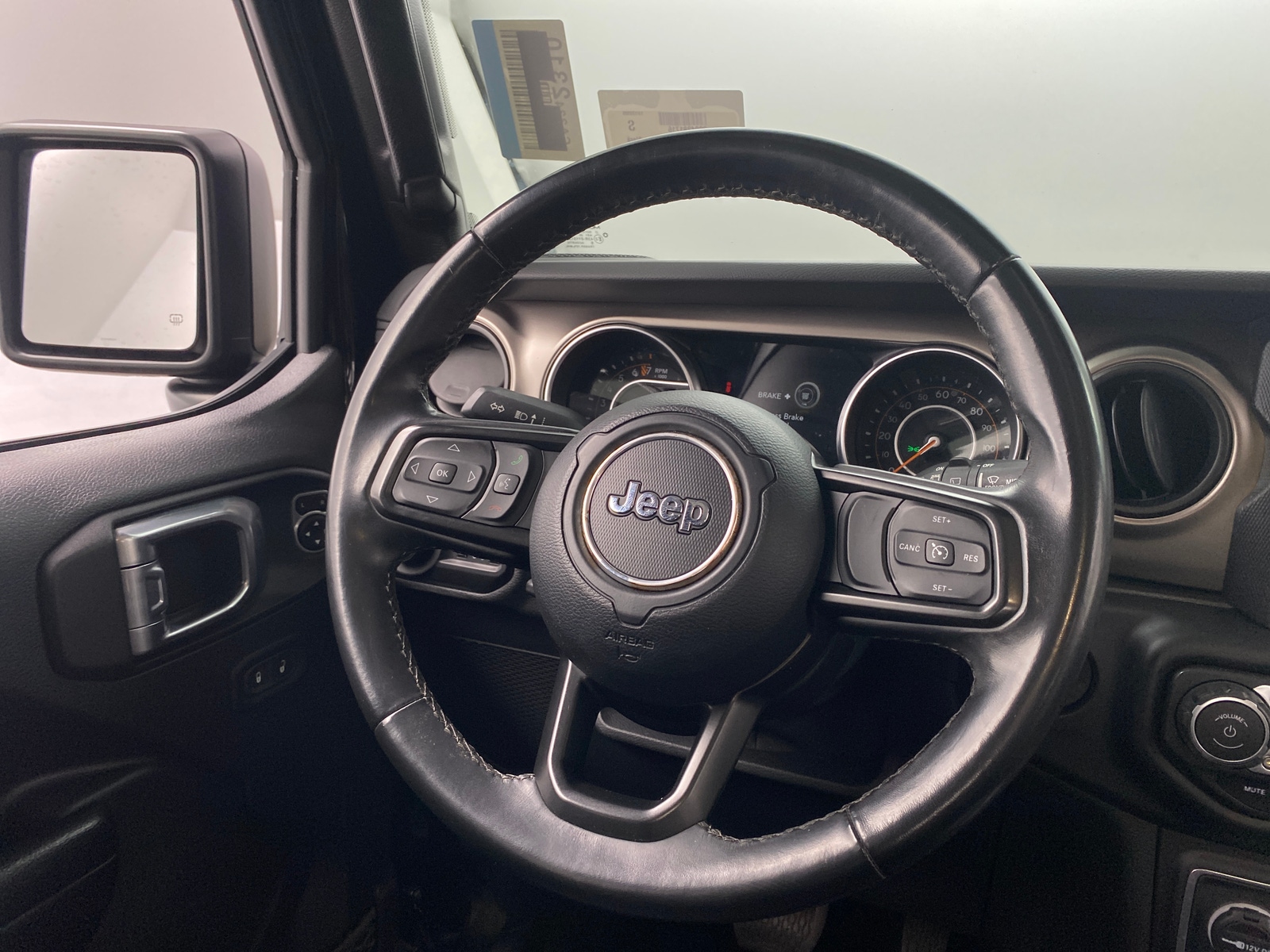 Thumbnail: 2021 Jeep Wrangler - 5