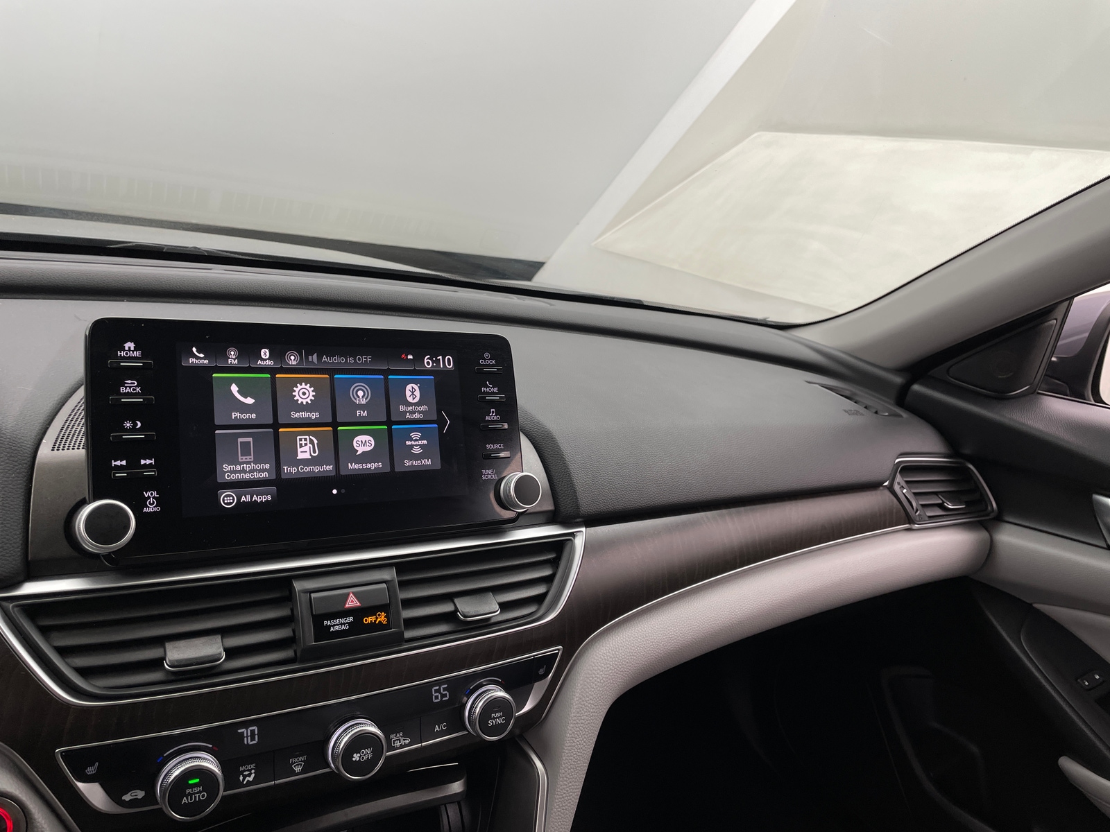 Thumbnail: 2018 Honda Accord - 4