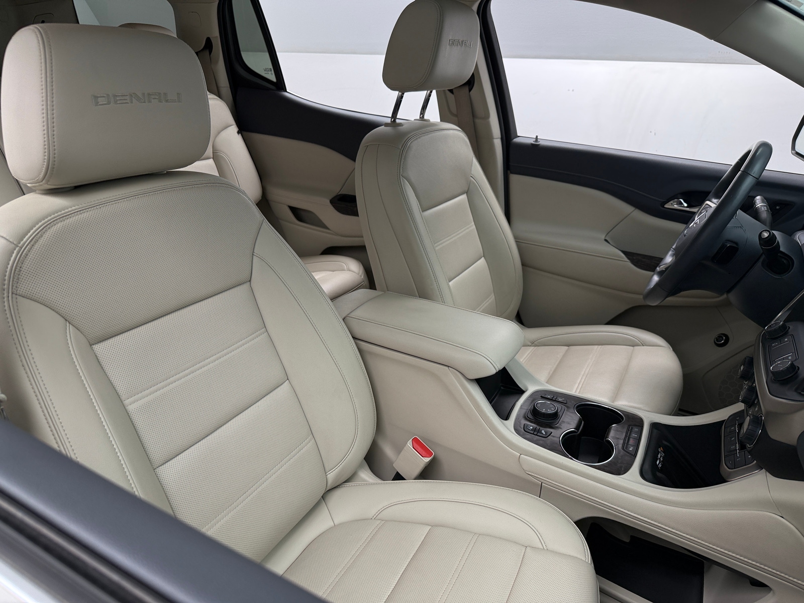 Thumbnail: 2022 GMC Acadia - 2