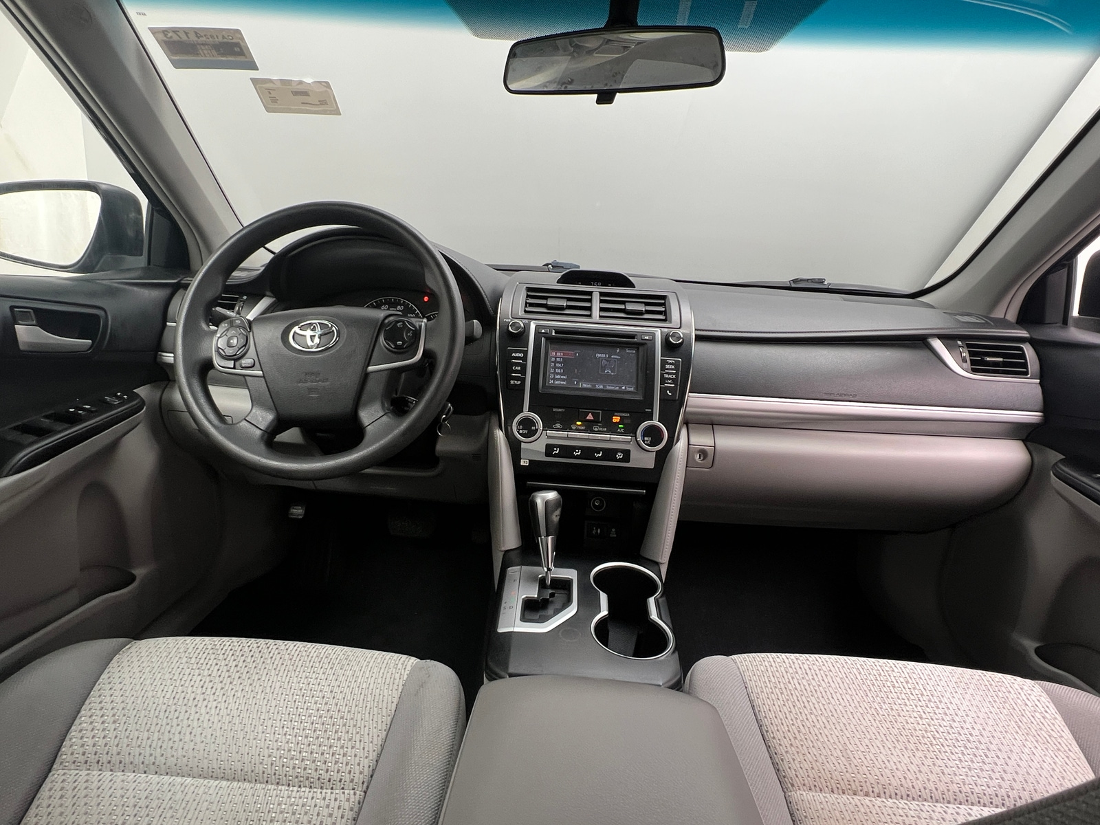 Thumbnail: 2014 Toyota Camry - 3