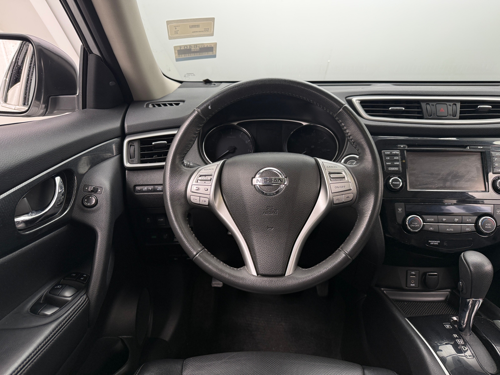 Thumbnail: 2015 Nissan Rogue - 4