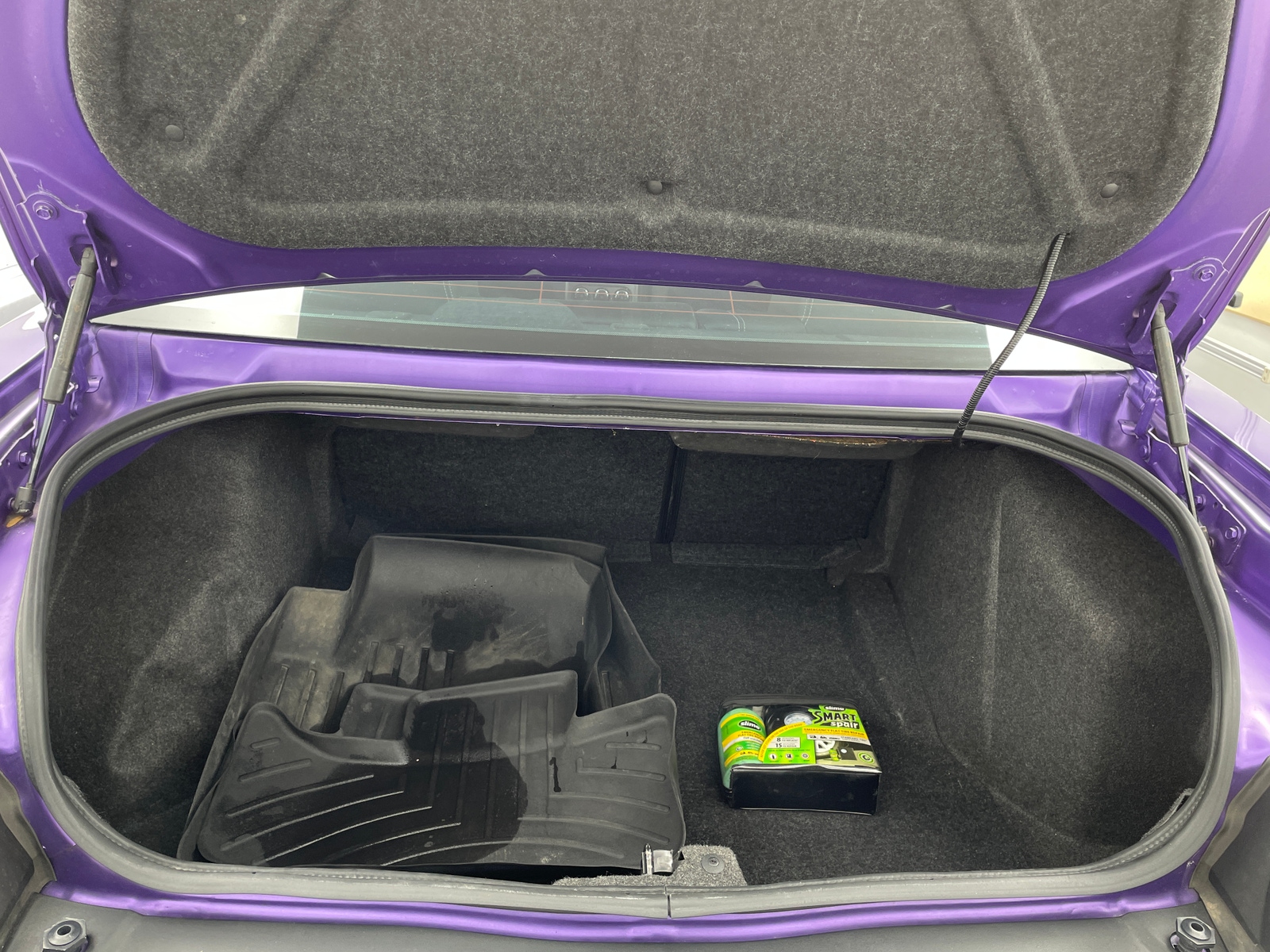 Thumbnail: 2013 Dodge Challenger - 4