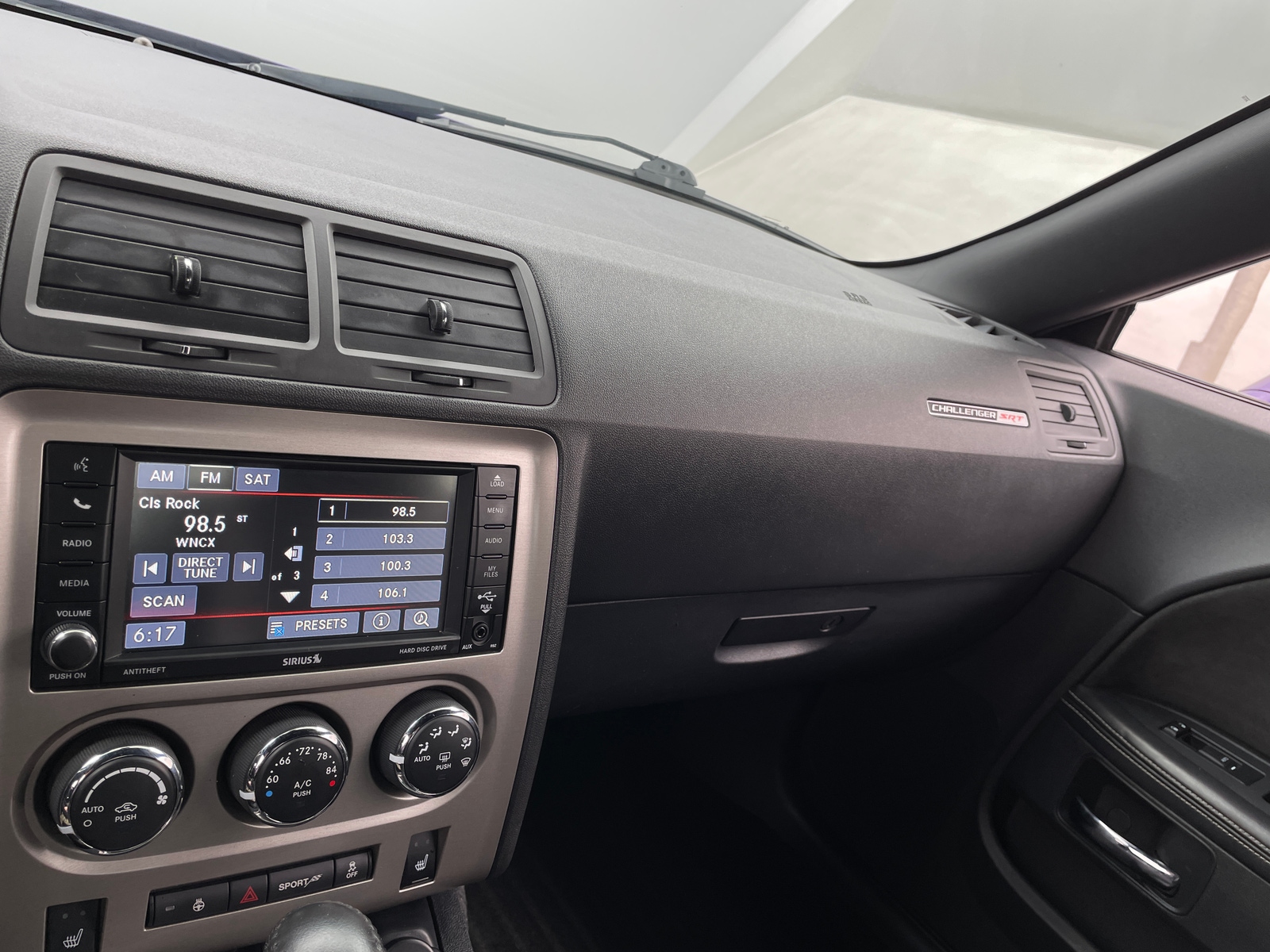 Thumbnail: 2013 Dodge Challenger - 2