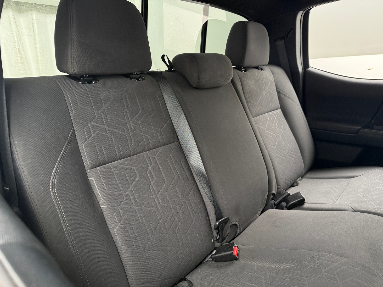 Thumbnail: 2017 Toyota Tacoma - 6