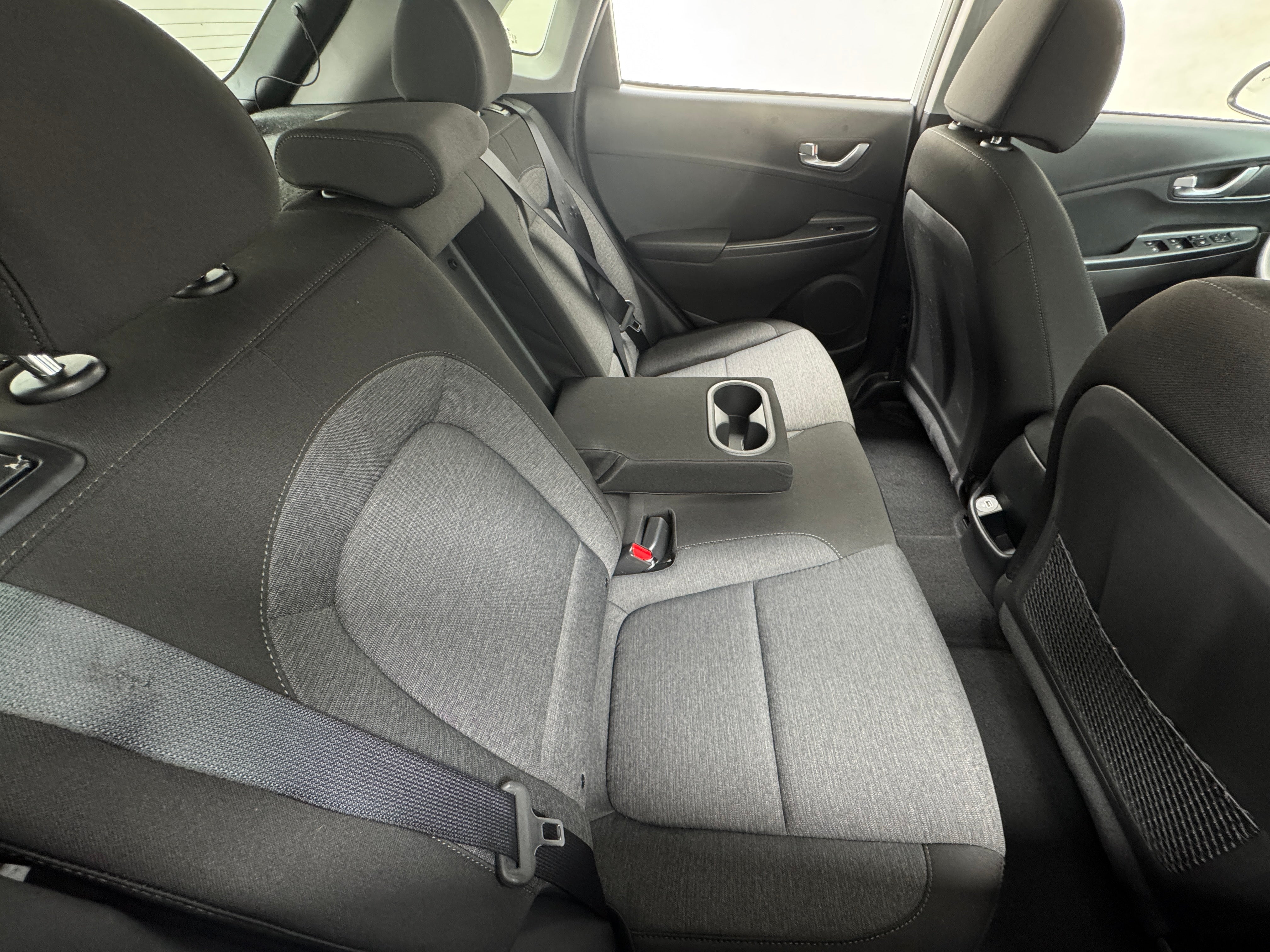 Used 2023 Hyundai Kona EV SE with VIN KM8K23AG8PU166877 for sale in Oak Creek, WI