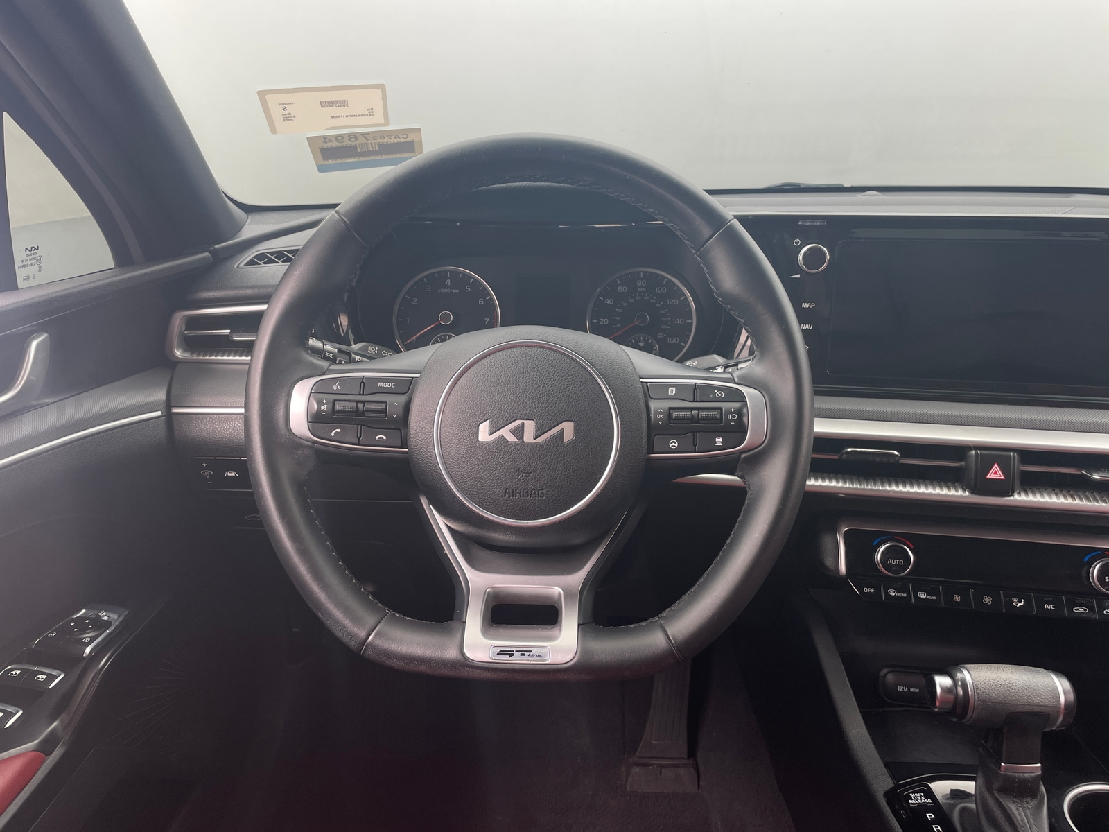 Thumbnail: 2023 Kia K5 - 4