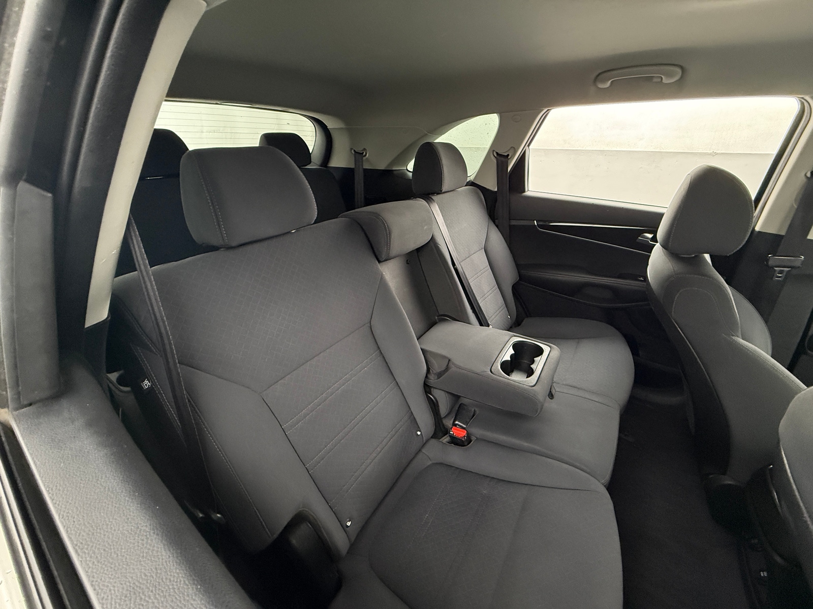 Thumbnail: 2020 Kia Sorento - 6