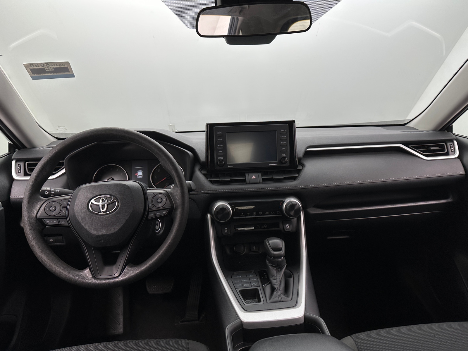 Thumbnail: 2021 Toyota RAV4 - 3