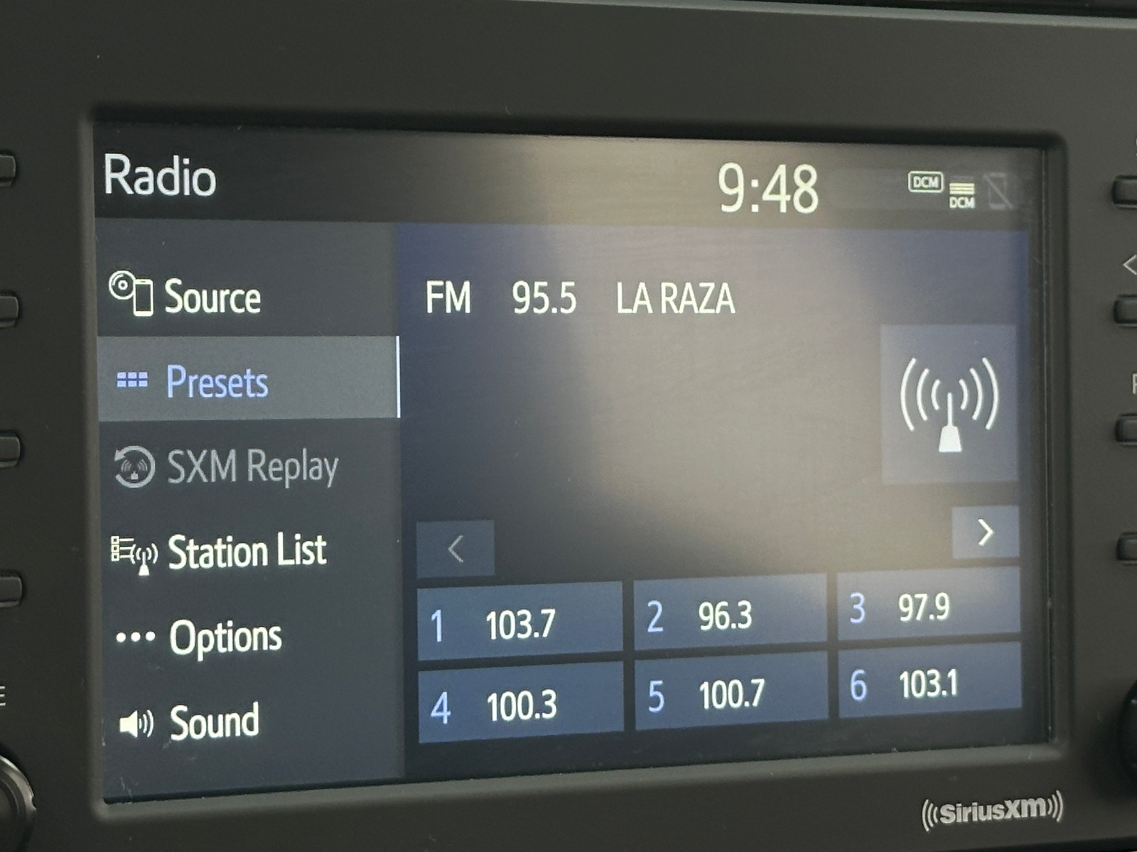 Thumbnail: 2021 Toyota RAV4 - 4