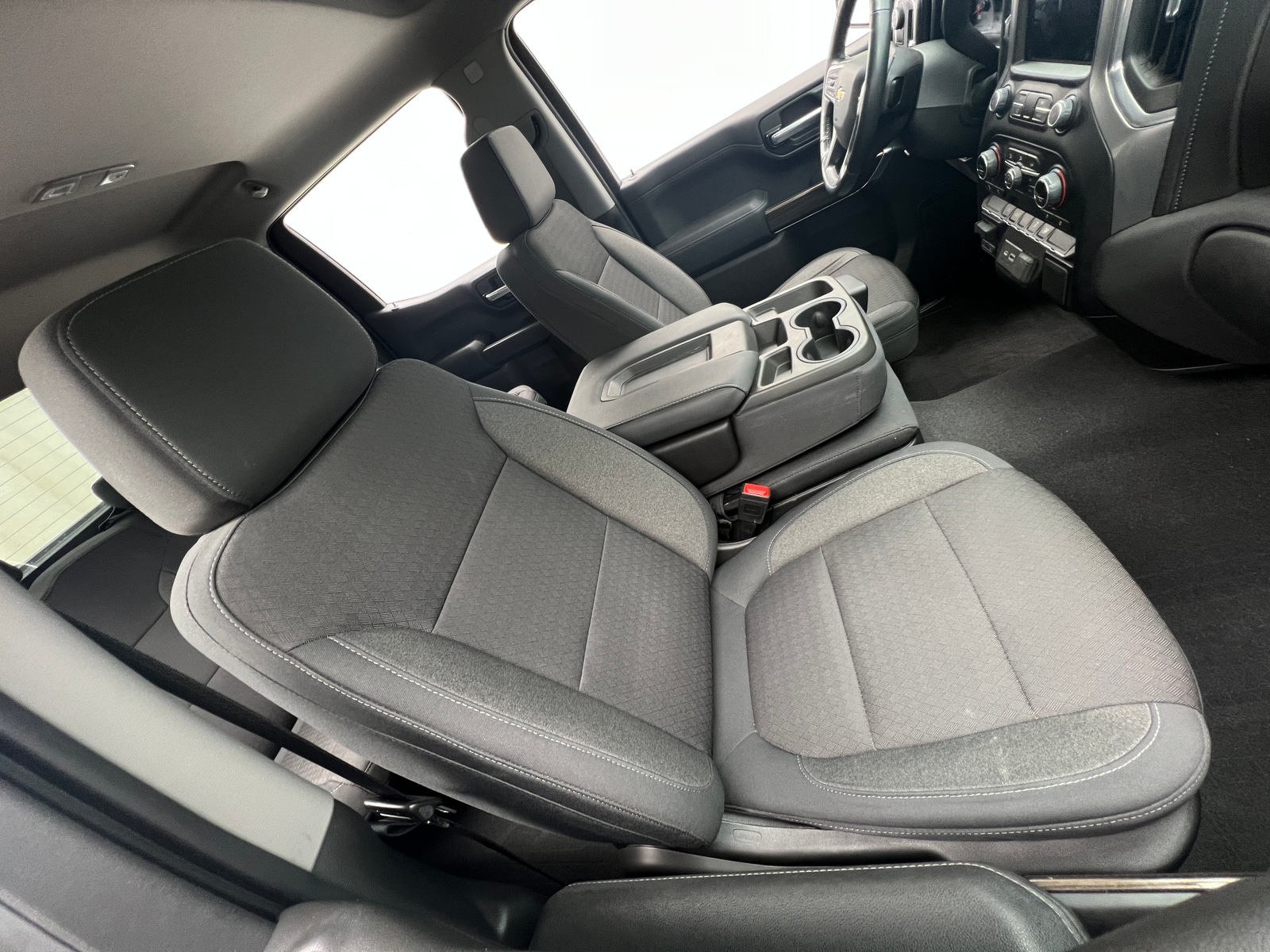 Thumbnail: 2019 Chevrolet Silverado 1500 - 2