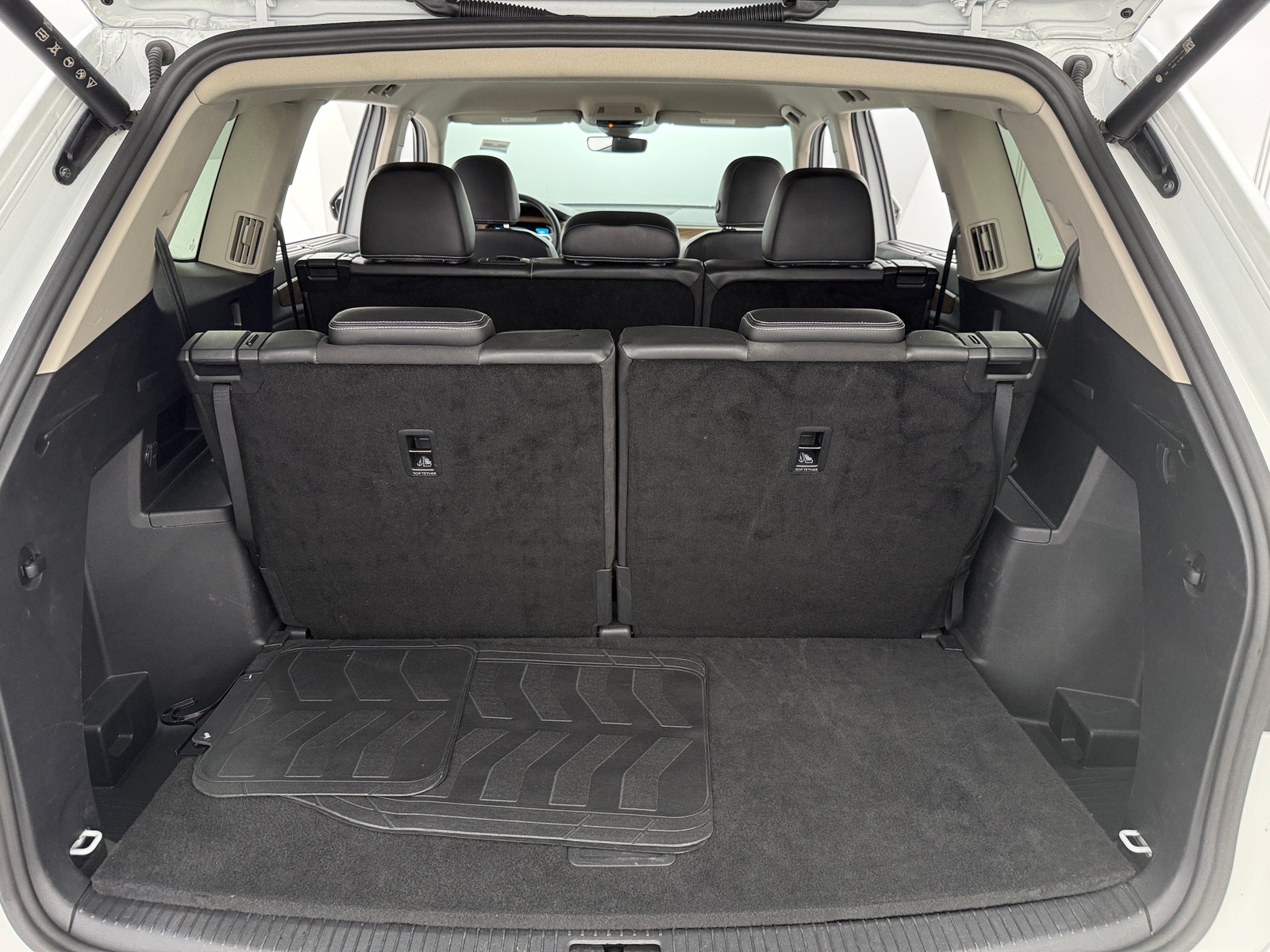 Thumbnail: 2024 Volkswagen Atlas - 6