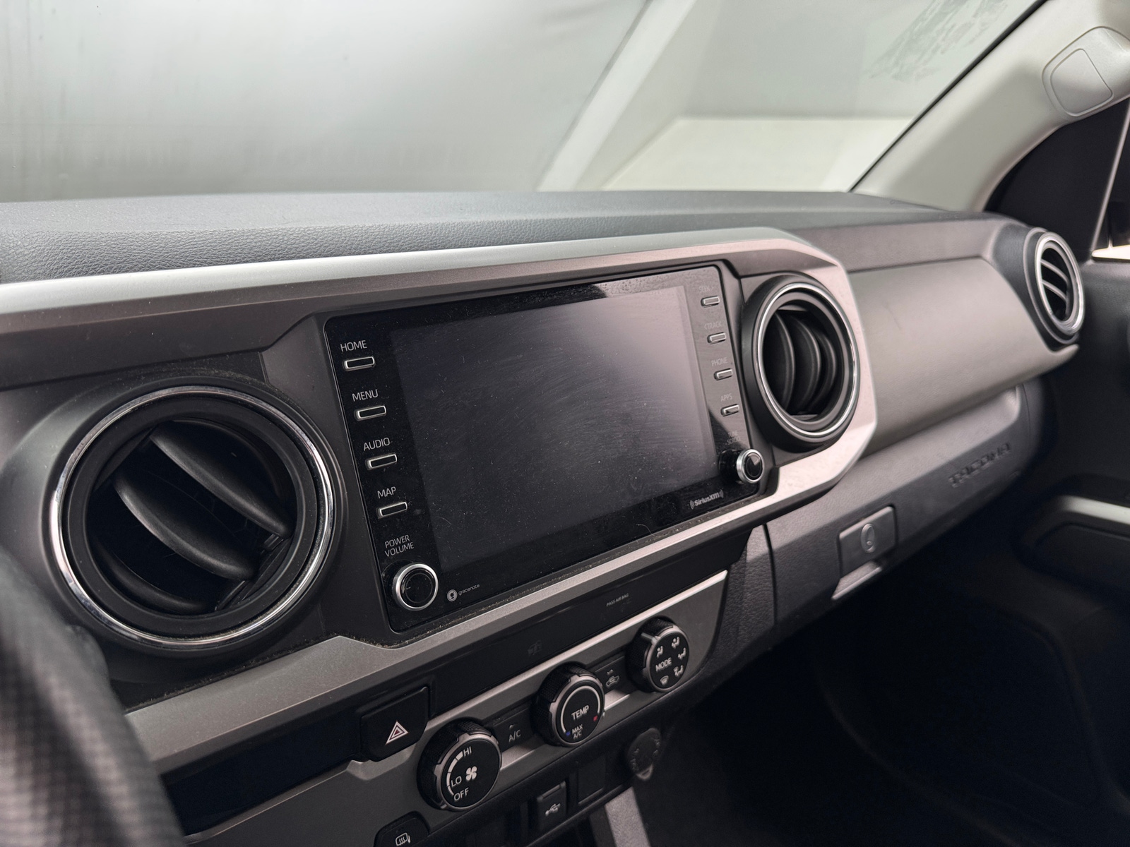 Thumbnail: 2022 Toyota Tacoma - 4