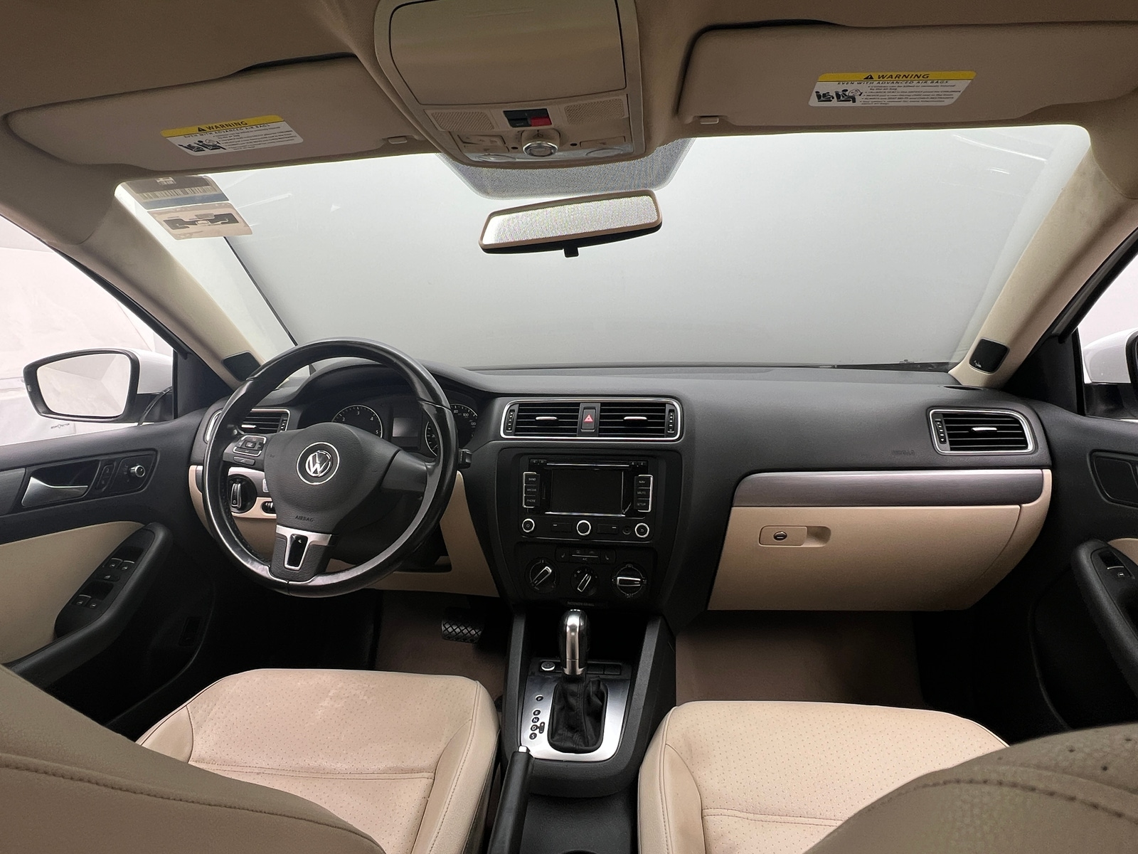 Thumbnail: 2014 Volkswagen Jetta - 2