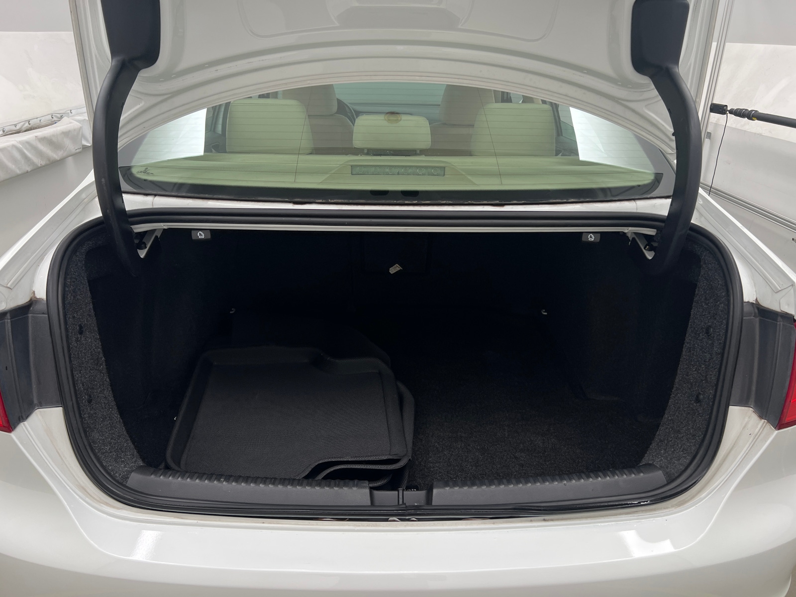 Thumbnail: 2014 Volkswagen Jetta - 6