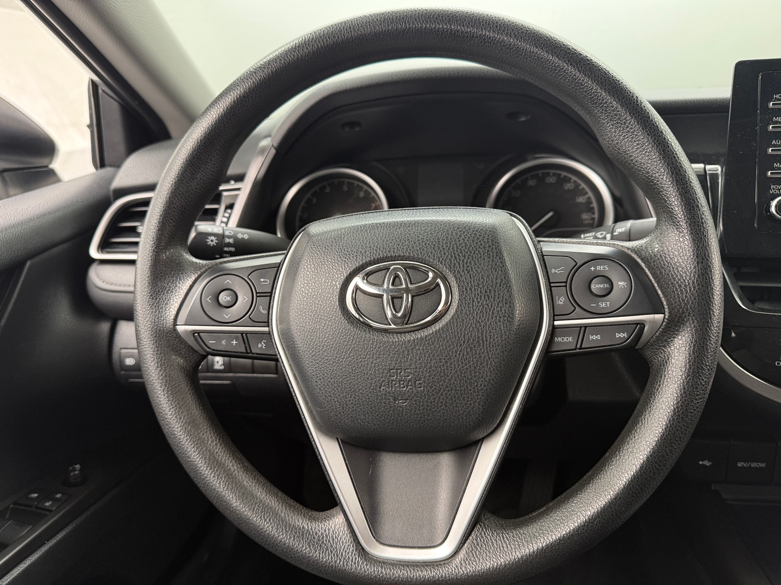 Thumbnail: 2021 Toyota Camry - 5