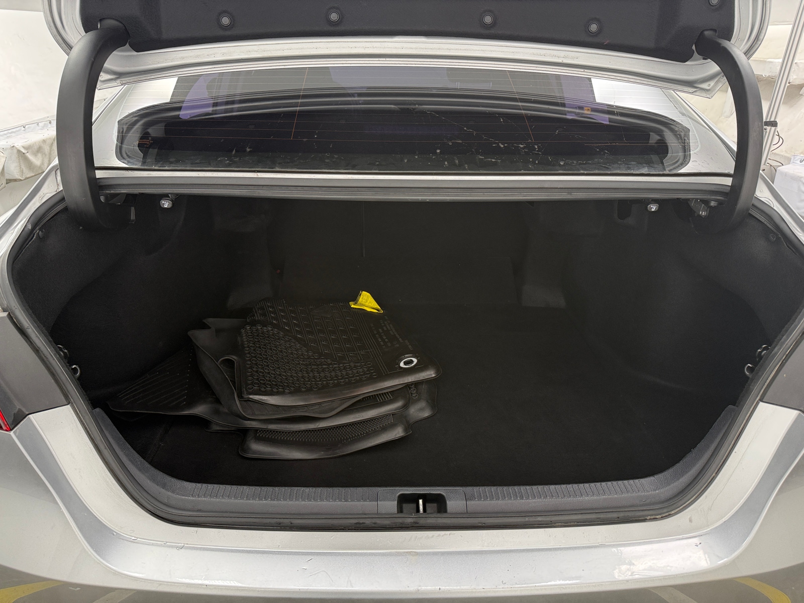 Thumbnail: 2021 Toyota Camry - 7