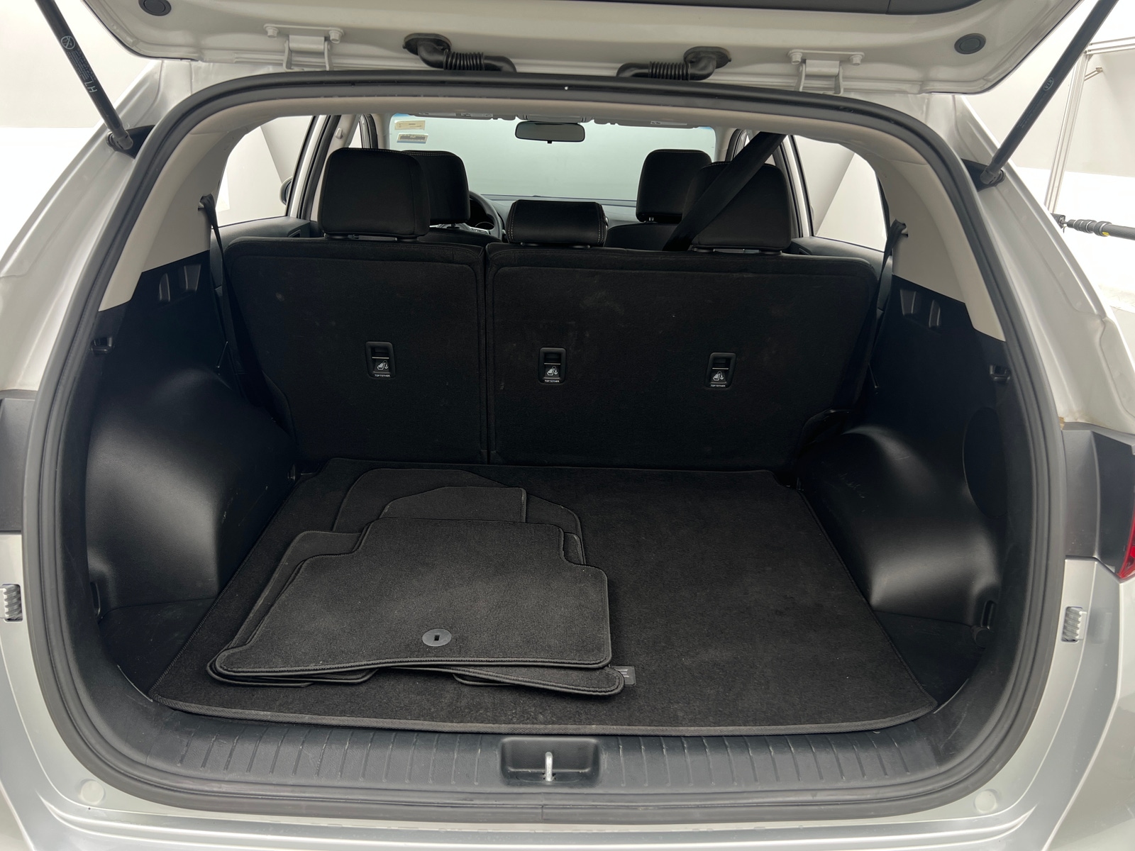 Thumbnail: 2020 Kia Sportage - 7