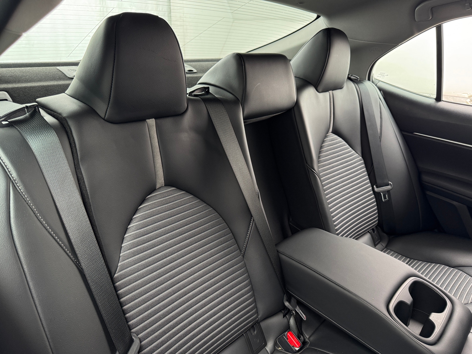 Thumbnail: 2022 Toyota Camry - 5