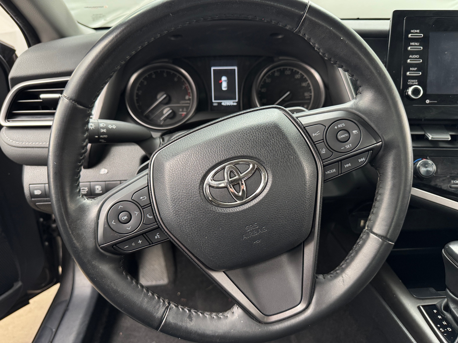 Thumbnail: 2022 Toyota Camry - 4