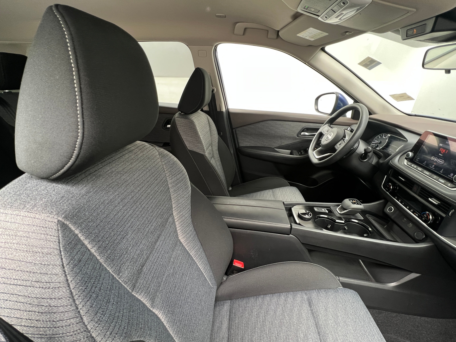 Thumbnail: 2023 Nissan Rogue - 2