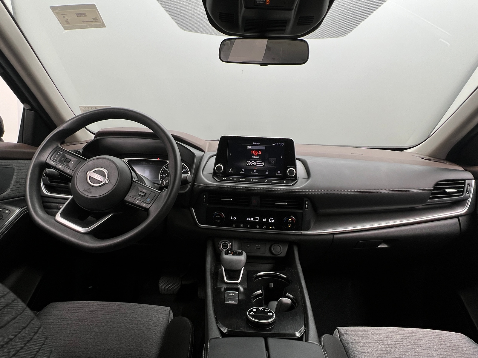 Thumbnail: 2023 Nissan Rogue - 3