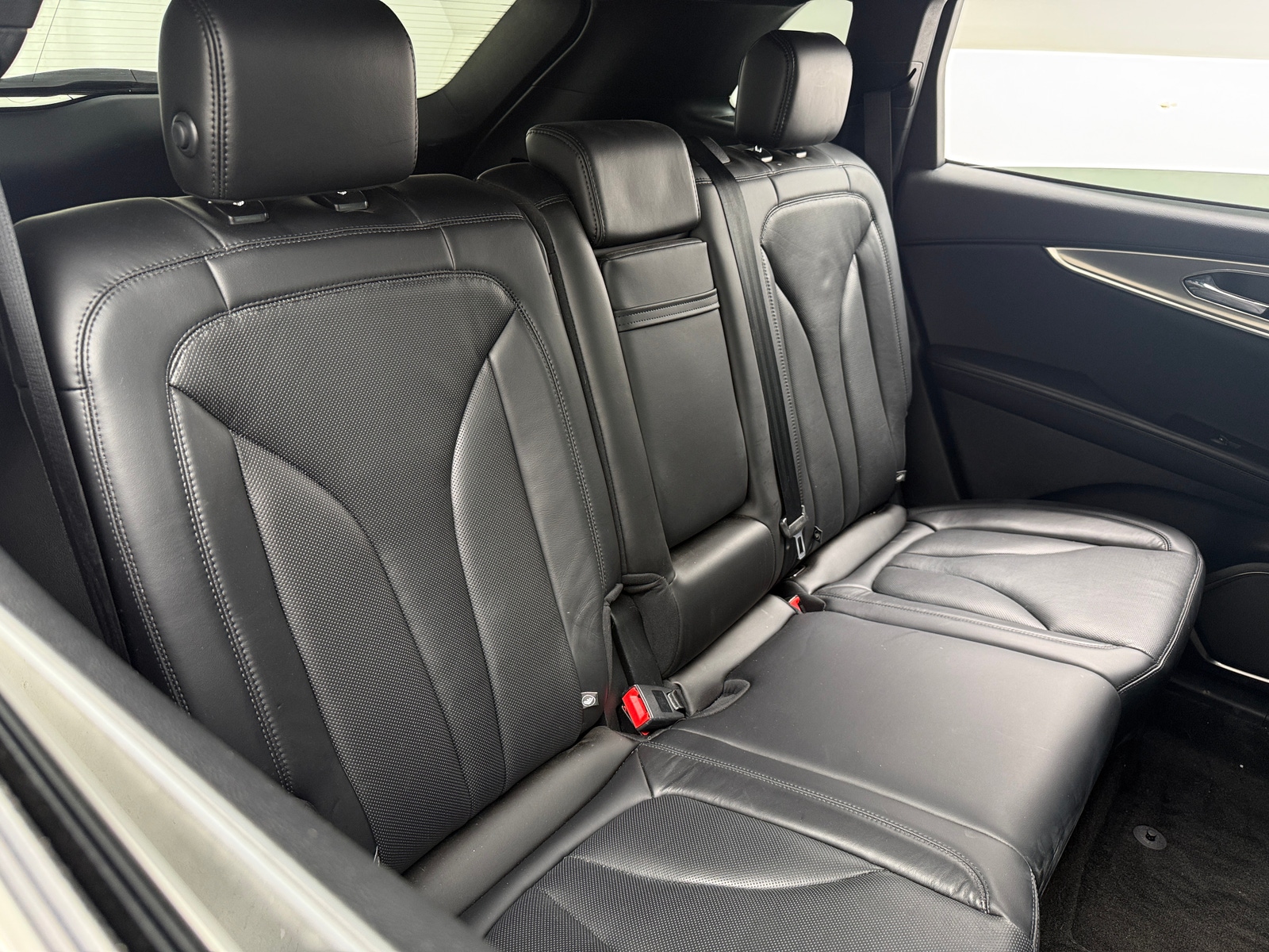 Thumbnail: 2020 Lincoln Nautilus - 5