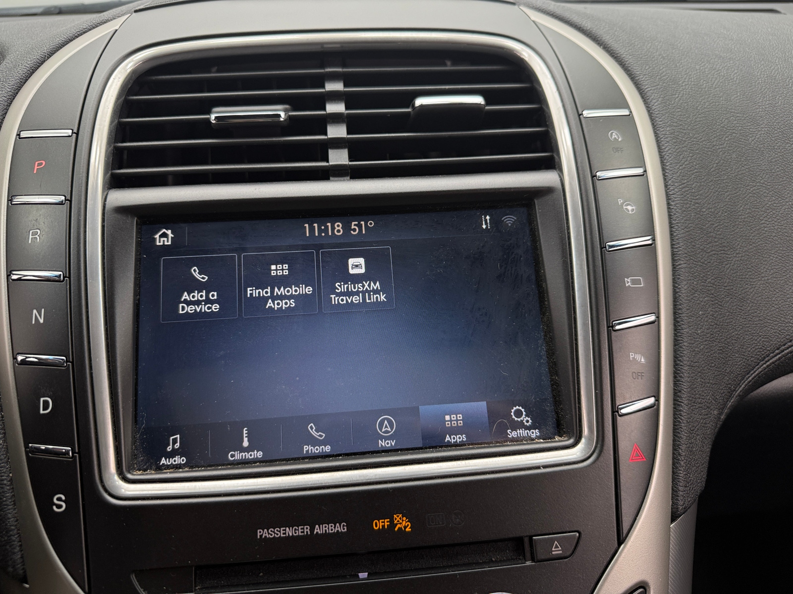 Thumbnail: 2020 Lincoln Nautilus - 3