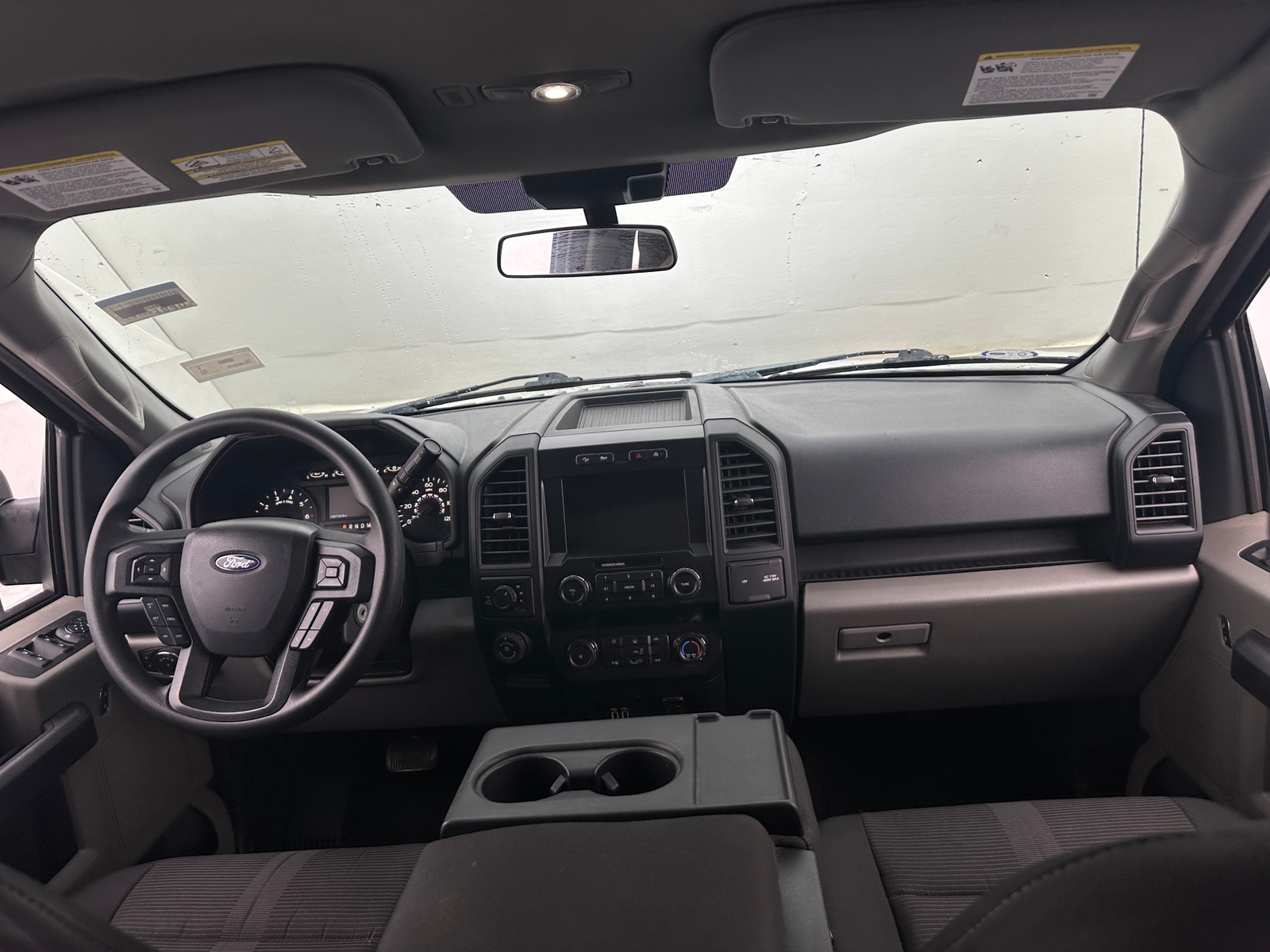 Thumbnail: 2019 Ford Econoline - 3