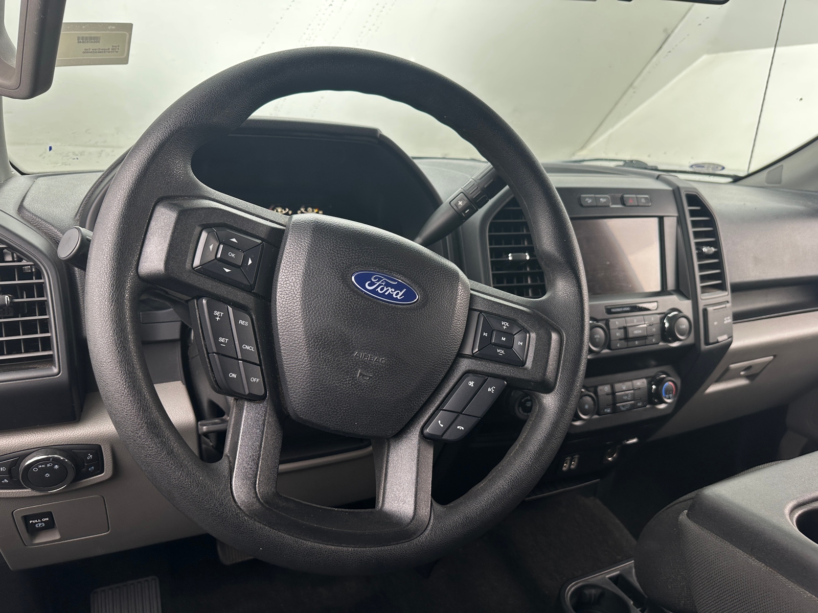 Thumbnail: 2019 Ford Econoline - 5