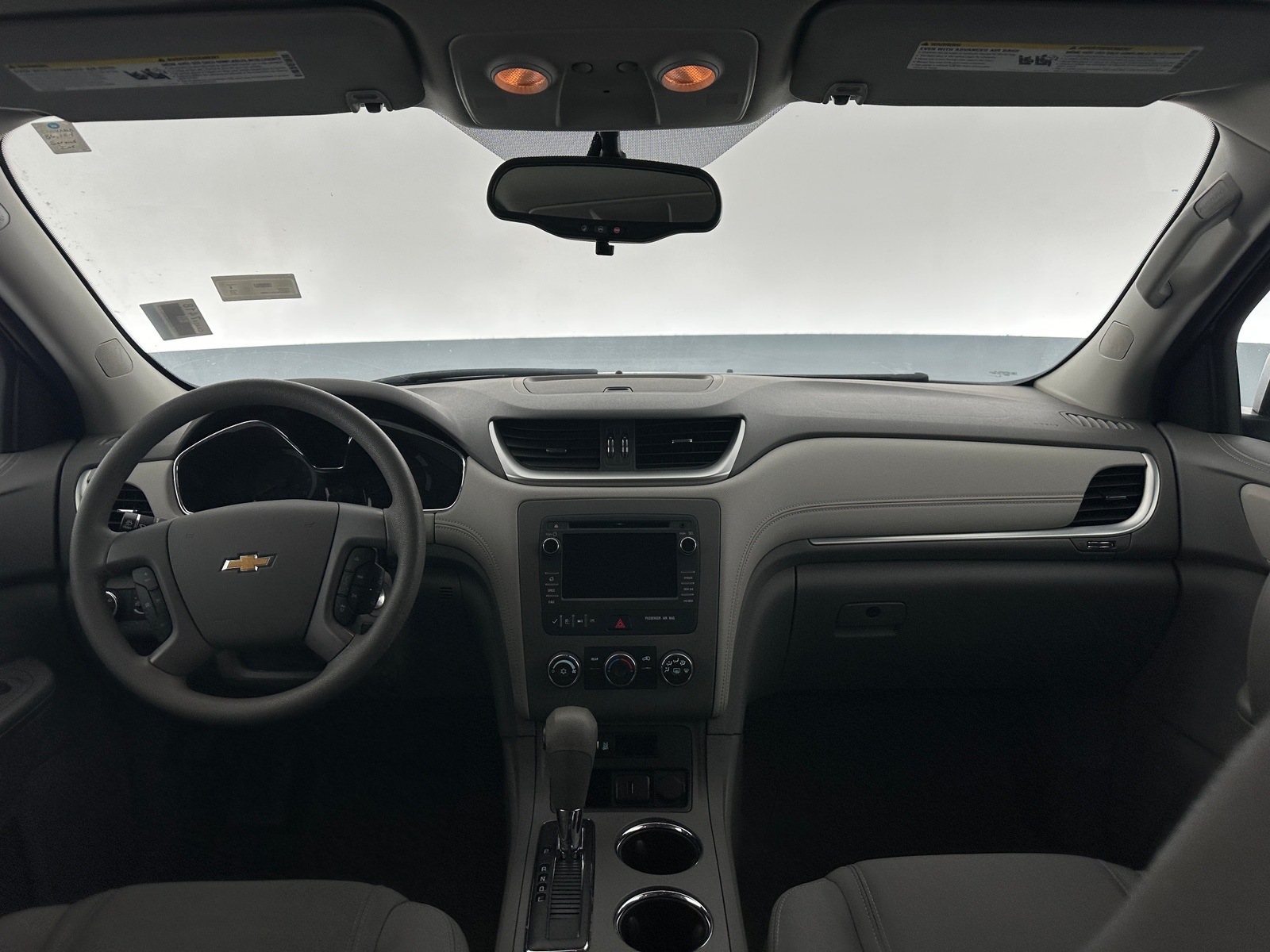 Thumbnail: 2017 Chevrolet Traverse - 3