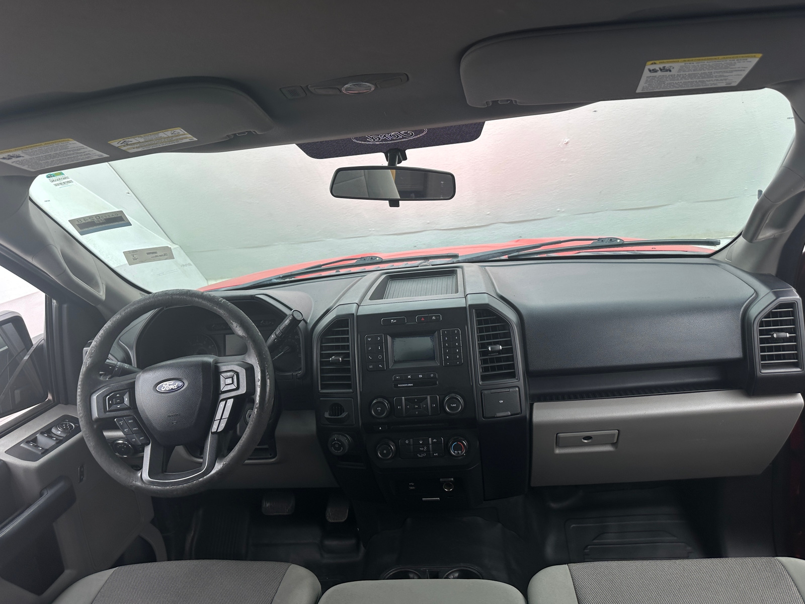 Thumbnail: 2018 Ford Econoline - 3